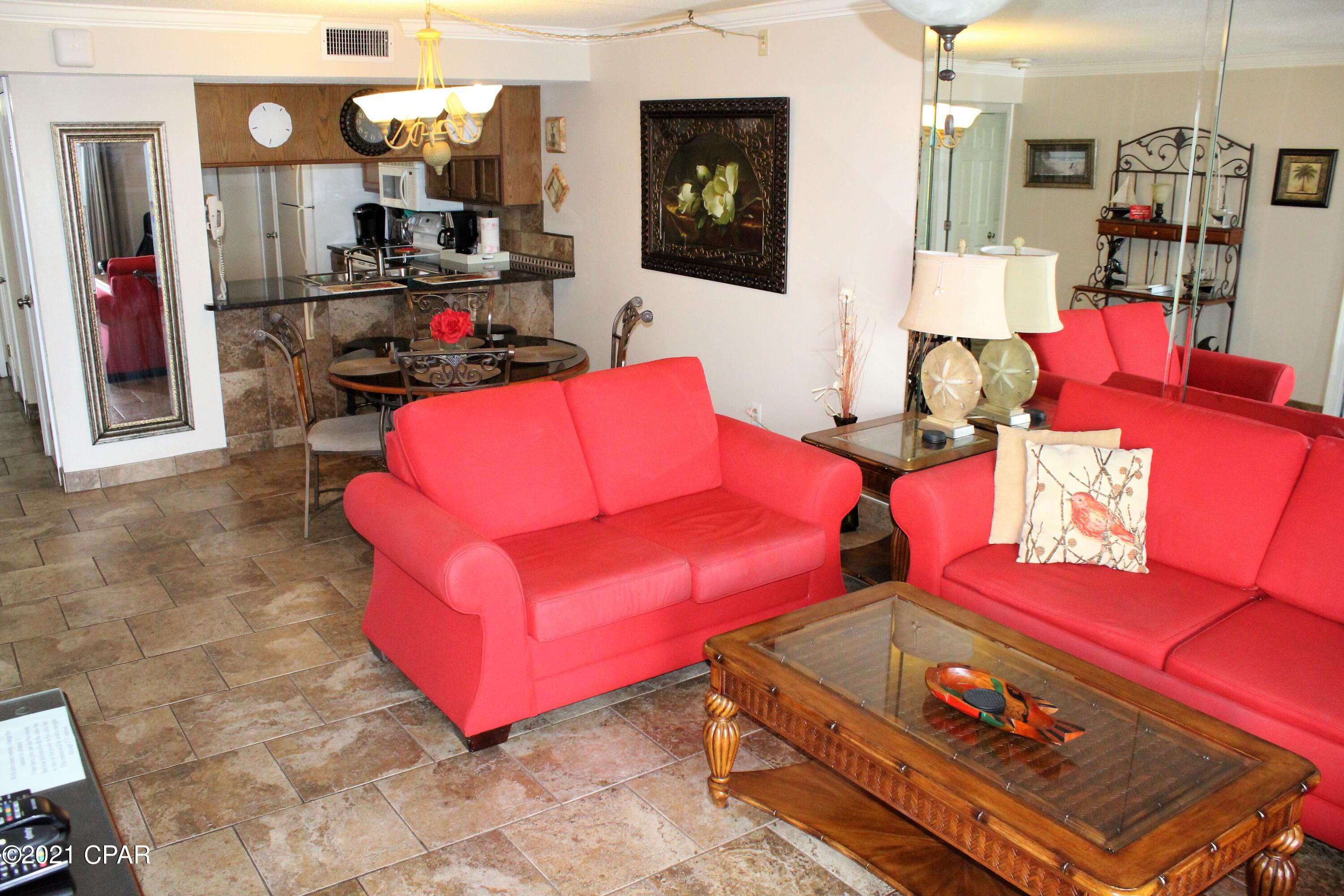 Moonspinner Apartments - Residential