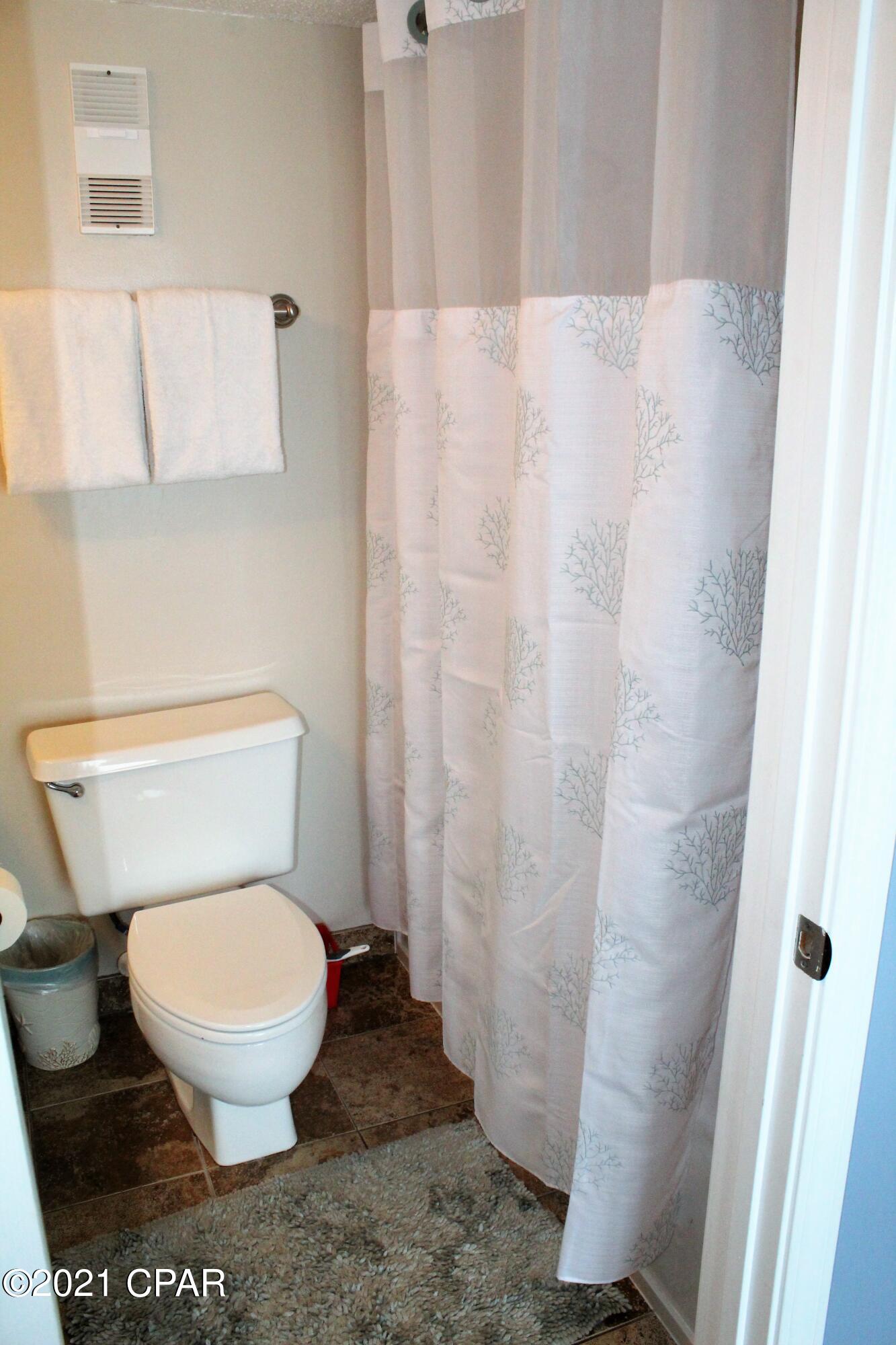 Moonspinner Apartments - Residential