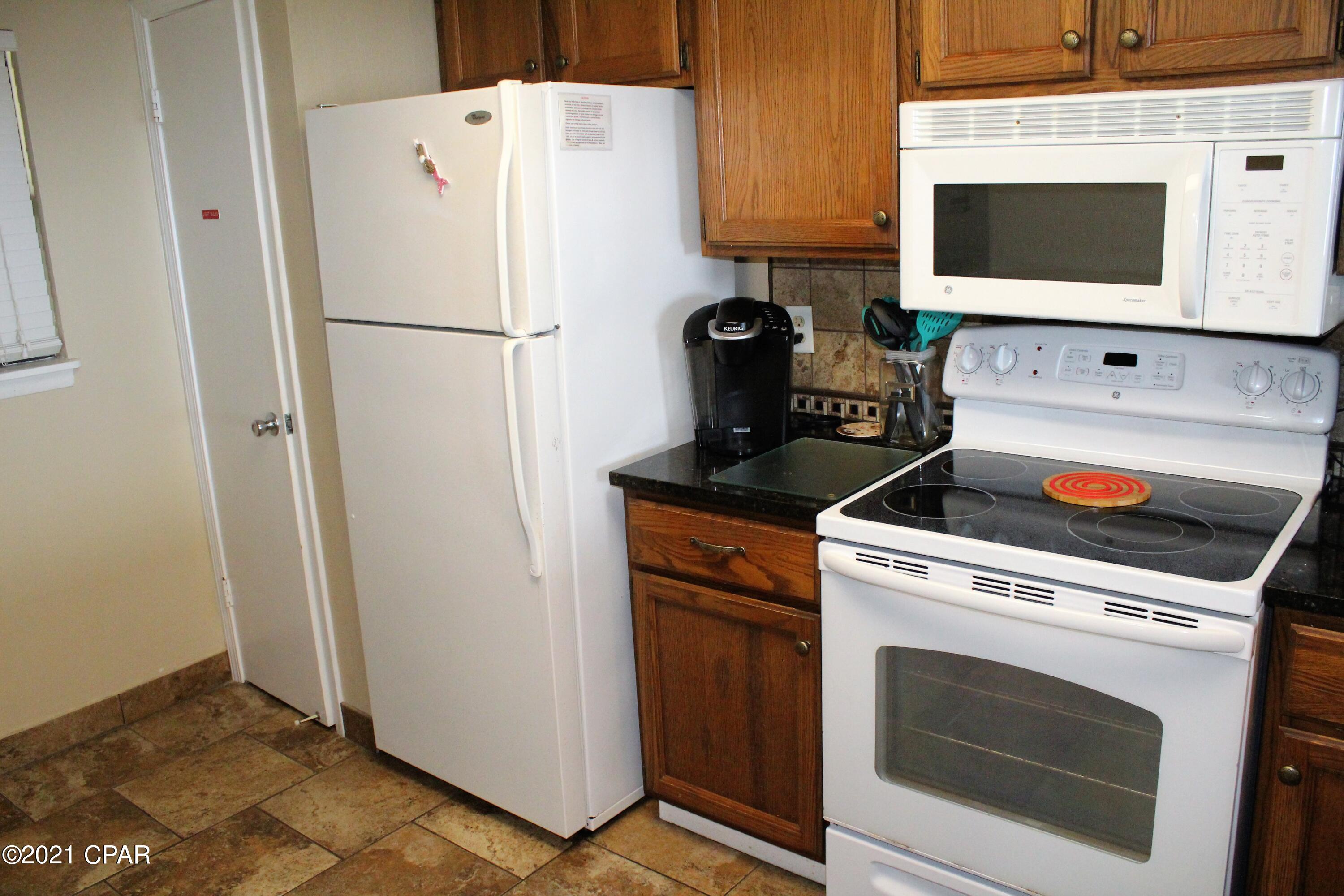 Moonspinner Apartments - Residential