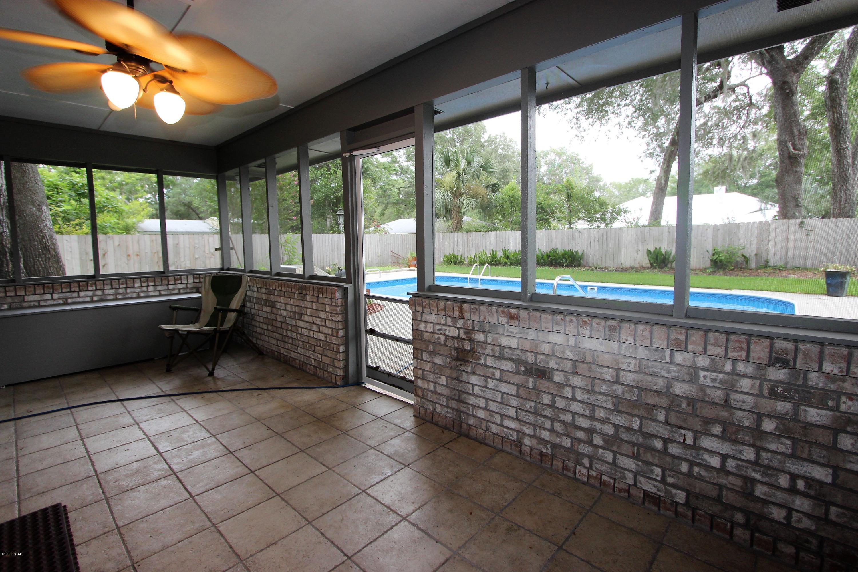 Pelican Point - Residential