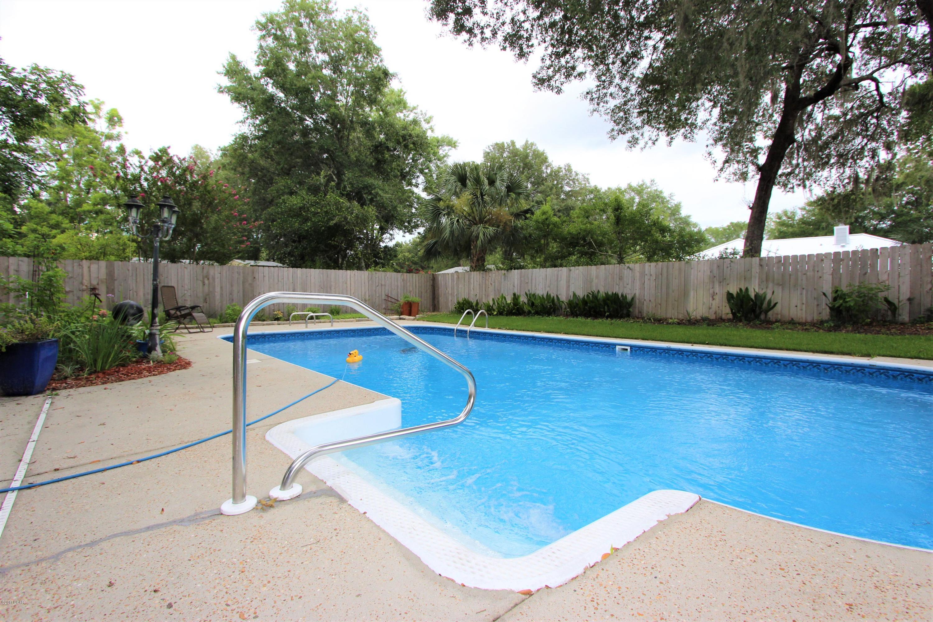 Pelican Point - Residential