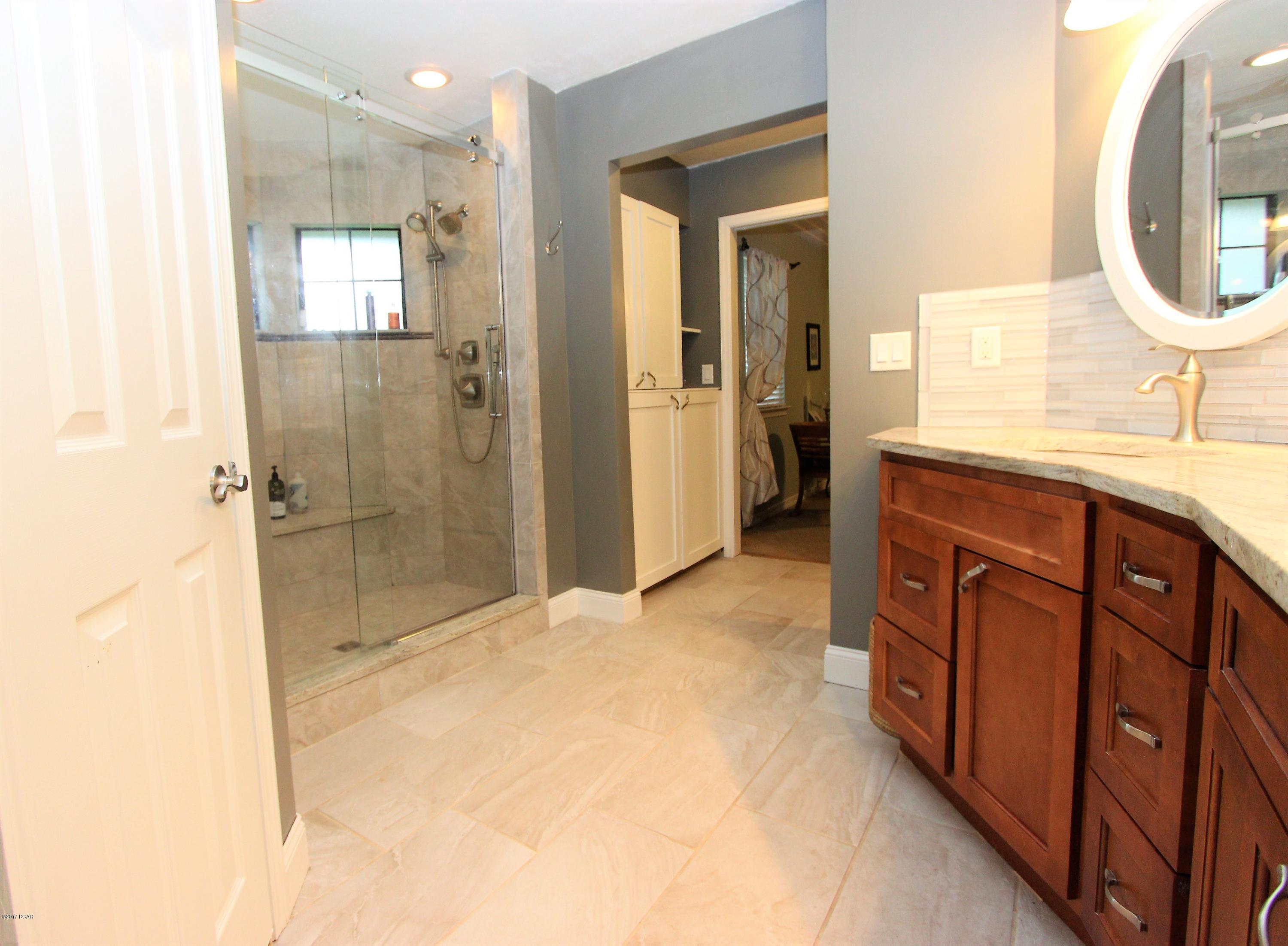 Pelican Point - Residential