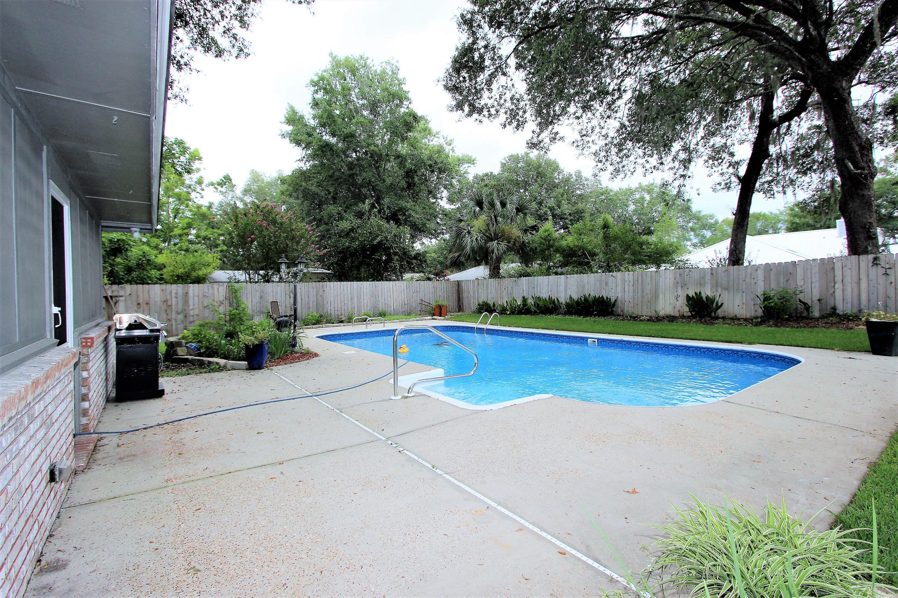 Pelican Point - Residential