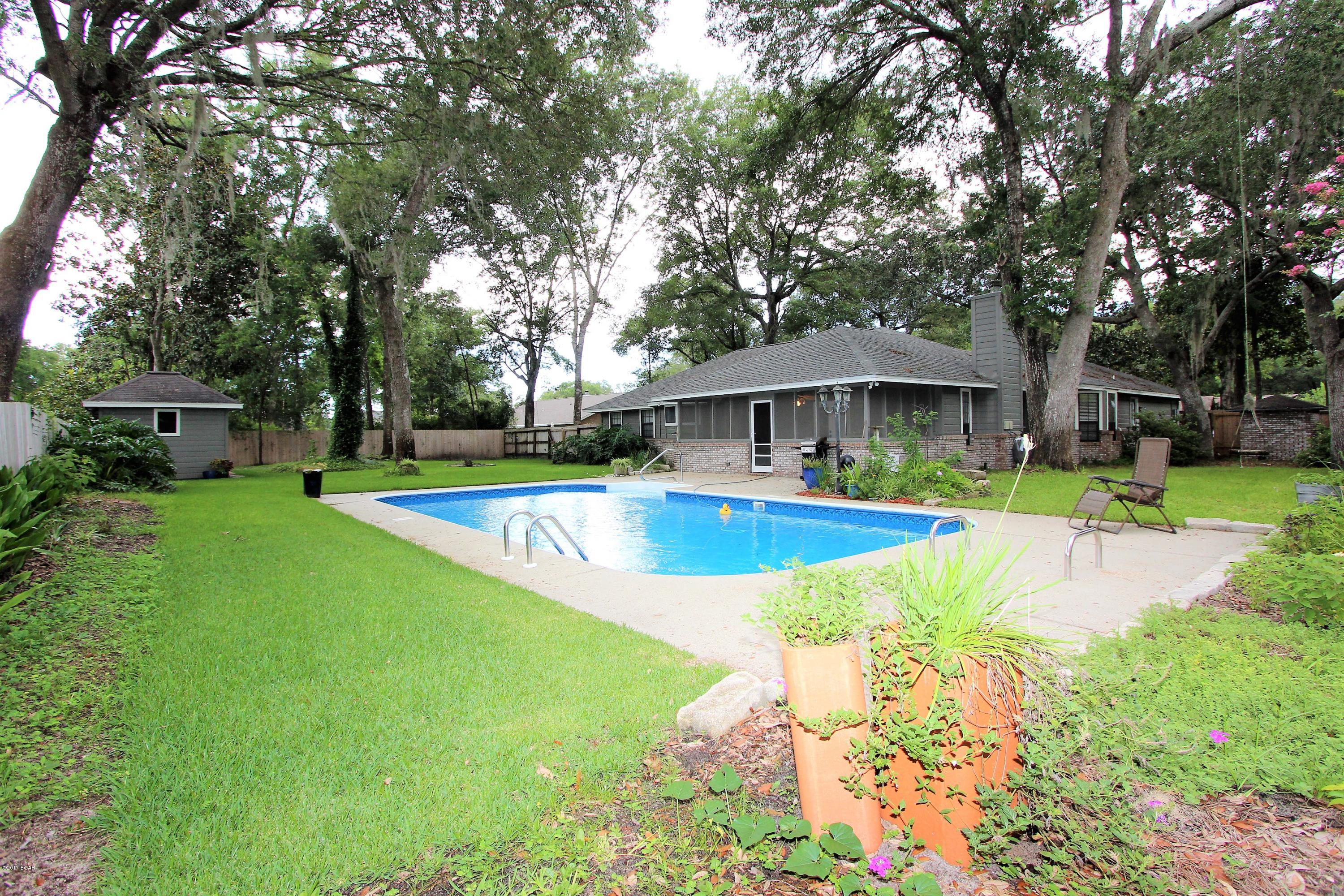 Pelican Point - Residential