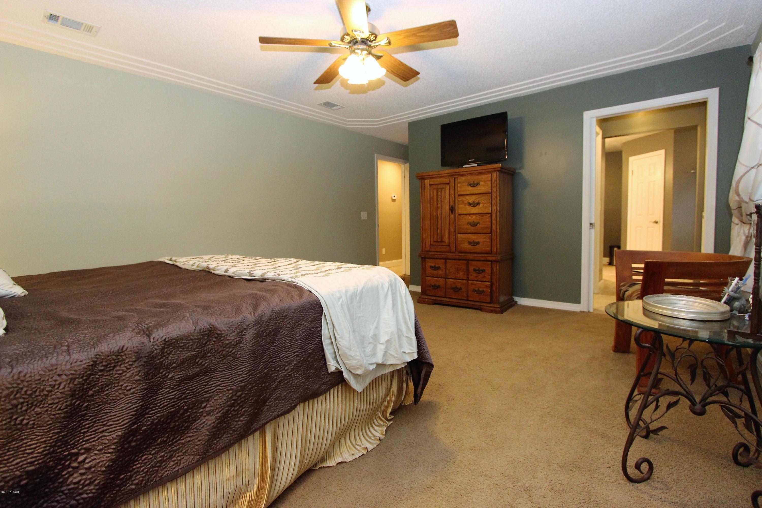 Pelican Point - Residential