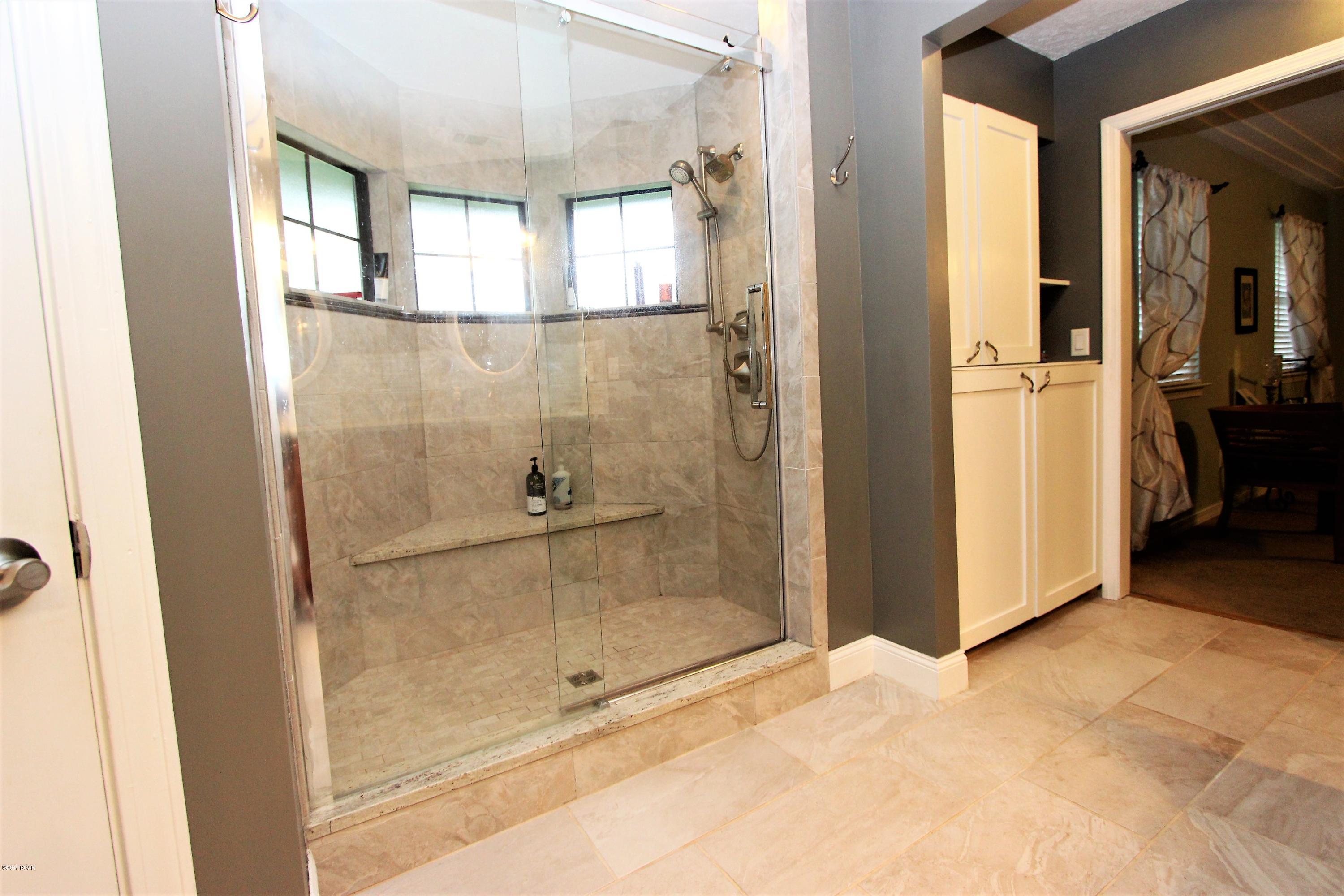 Pelican Point - Residential