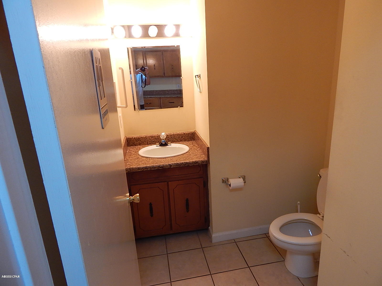 [No Recorded Subdiv] - Commercial Lease