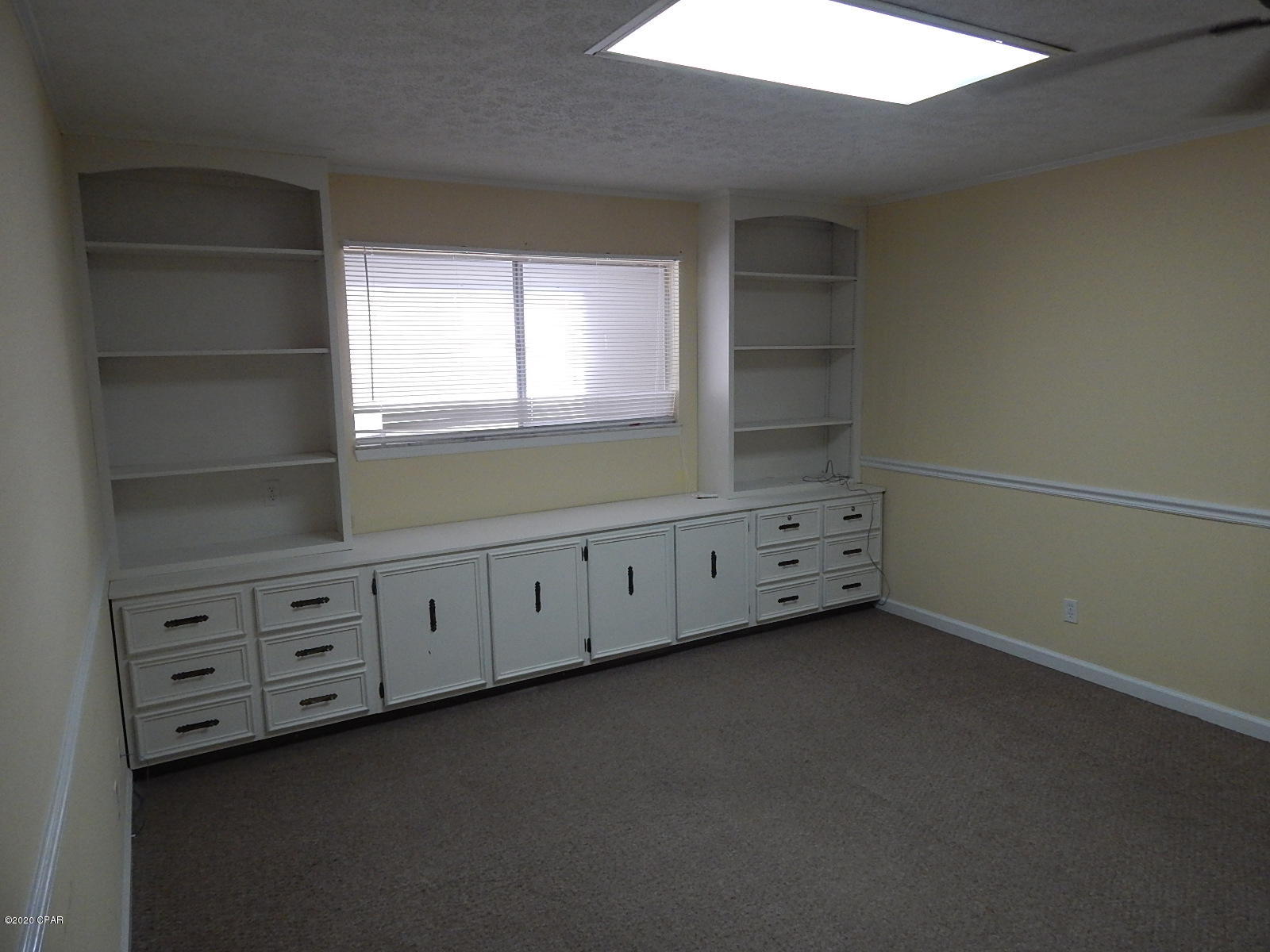 [No Recorded Subdiv] - Commercial Lease