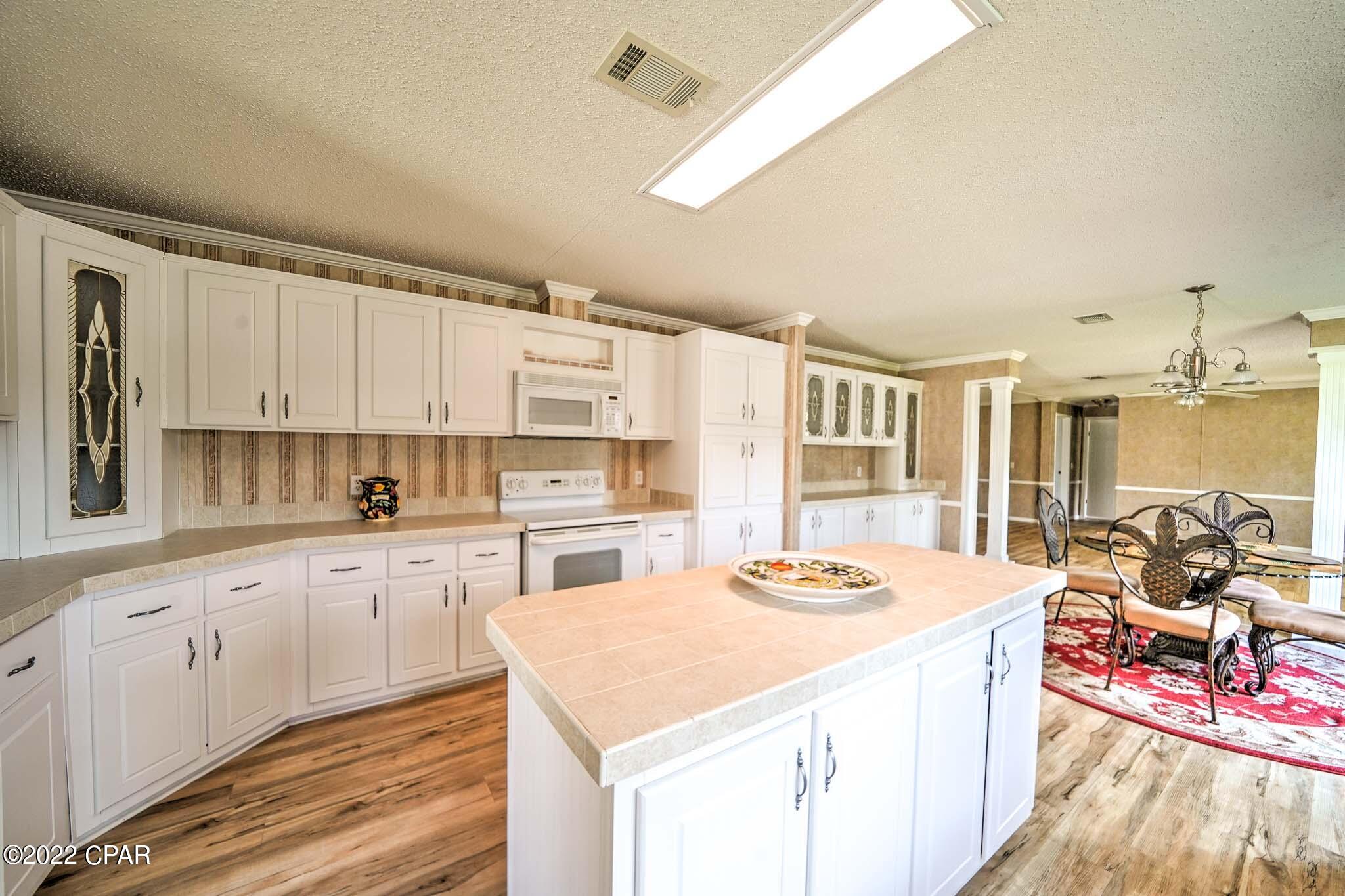 North Lagoon Oaks 7th - Residential