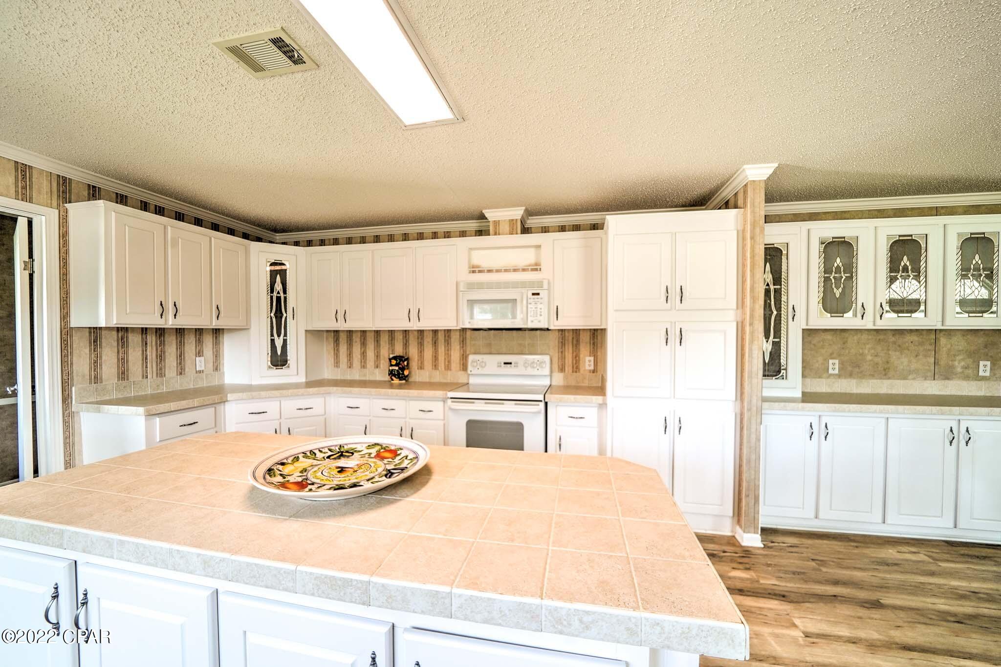 North Lagoon Oaks 7th - Residential