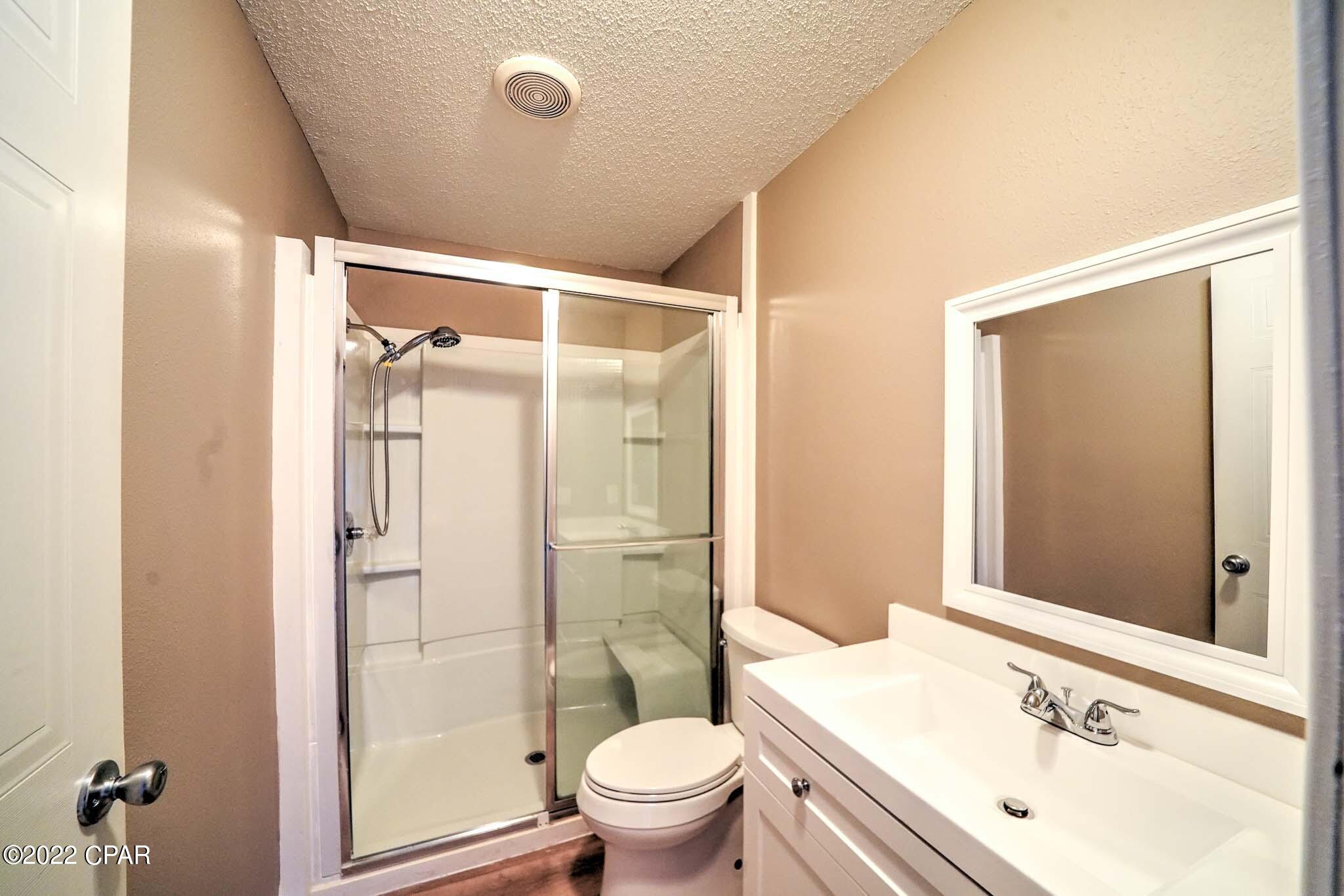 North Lagoon Oaks 7th - Residential