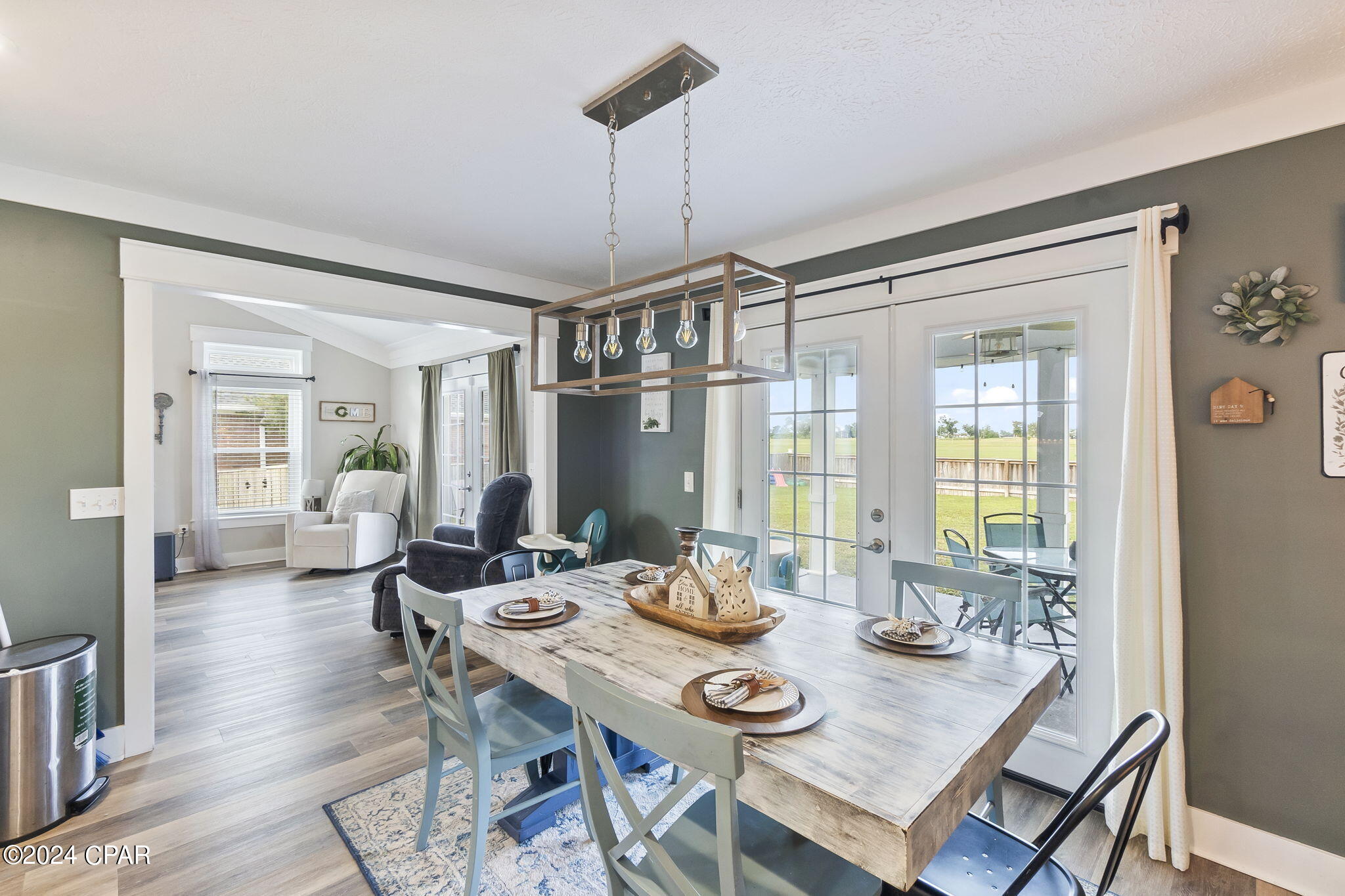 Country Club Harbour Estates - Residential