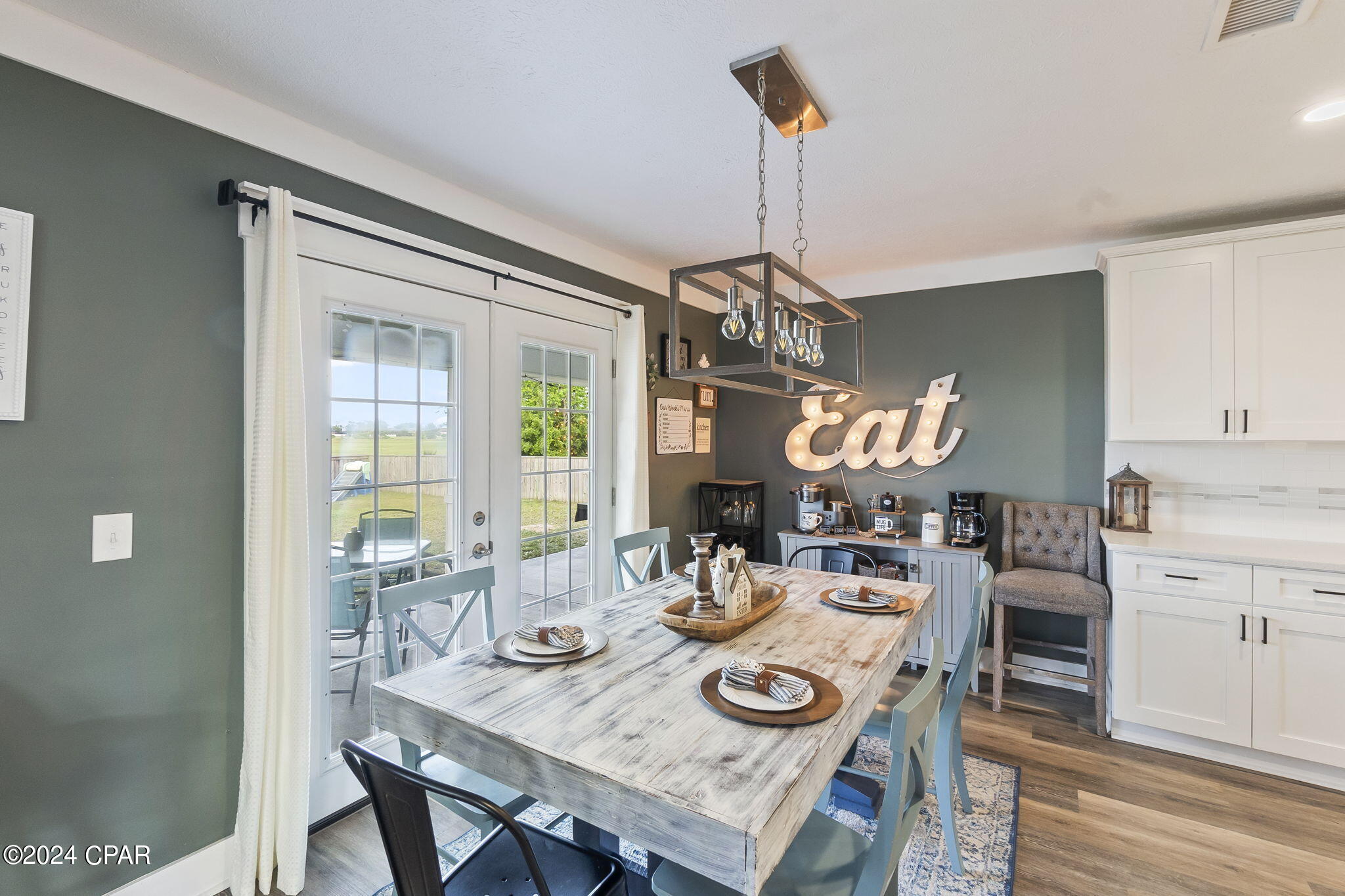 Country Club Harbour Estates - Residential