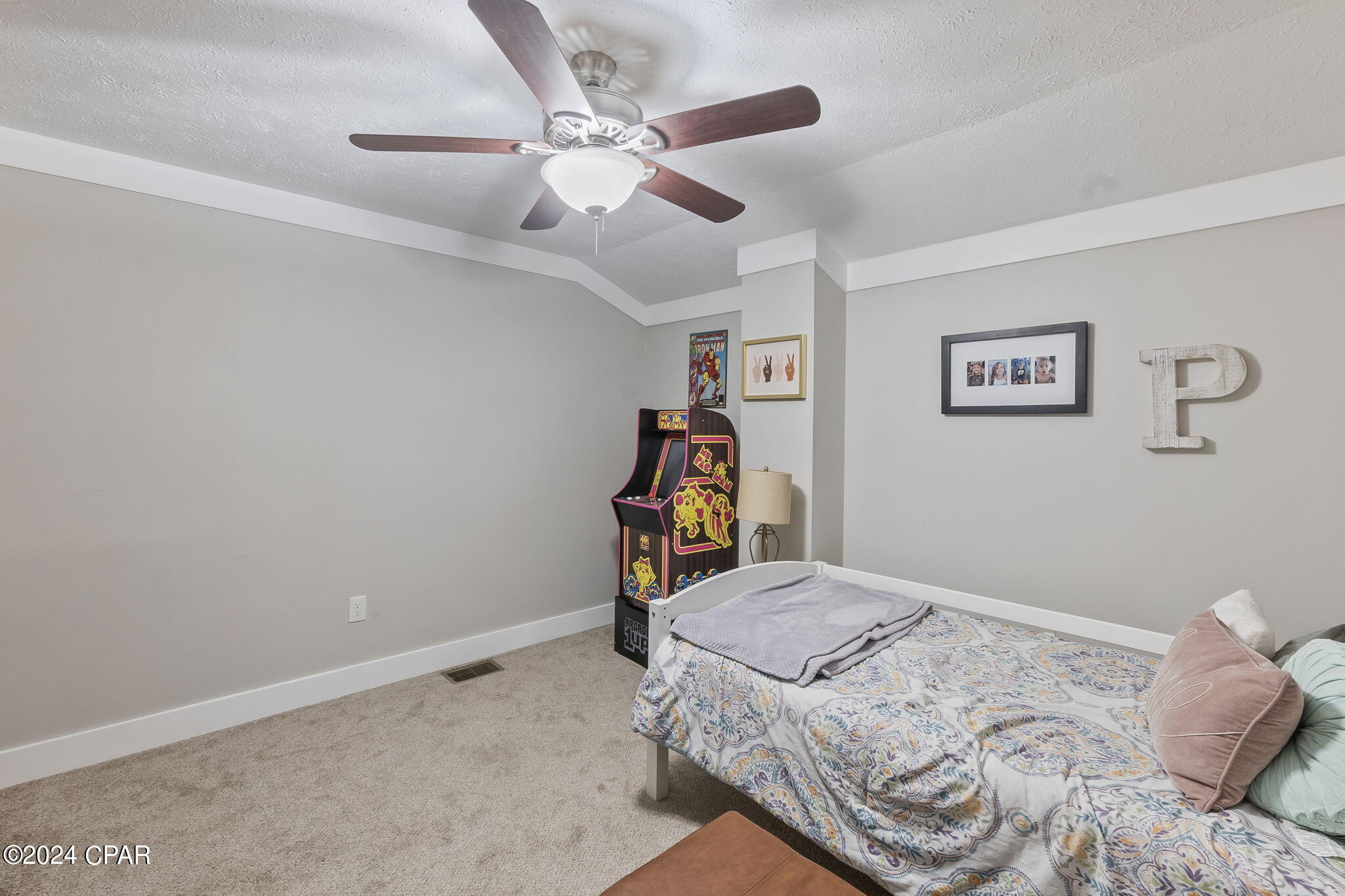 Country Club Harbour Estates - Residential