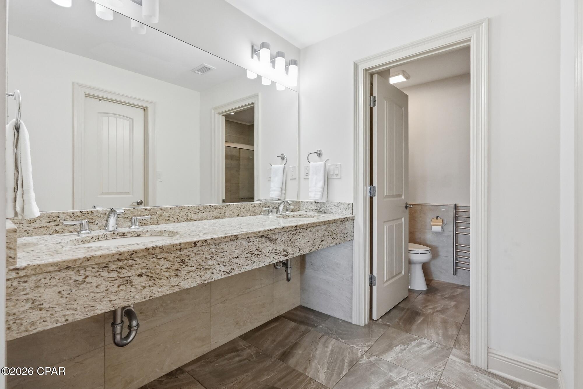 Beachview Villas - Residential