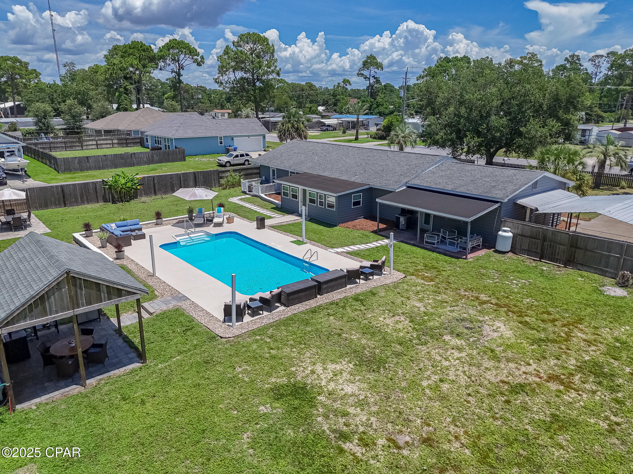 Pines 5th Add - Residential