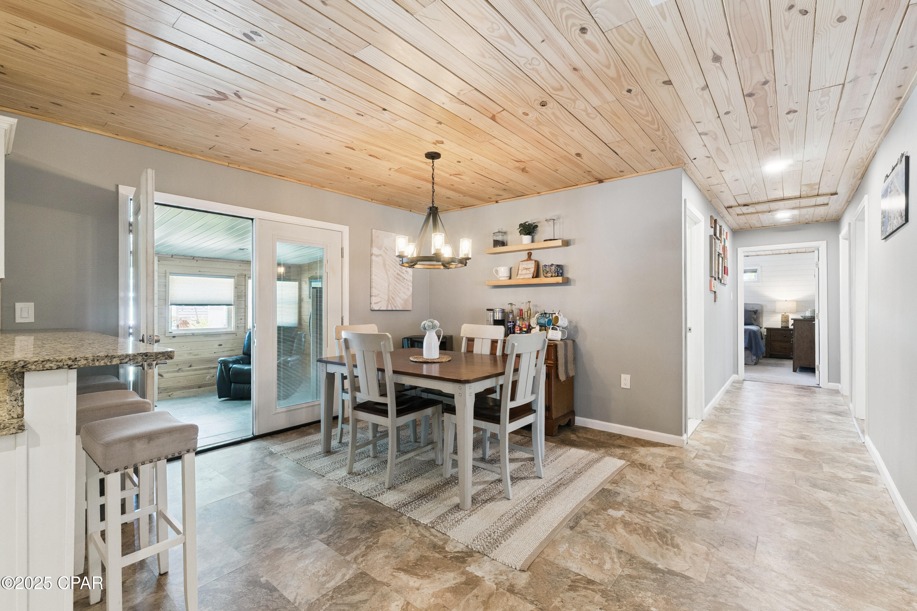 Pines 5th Add - Residential