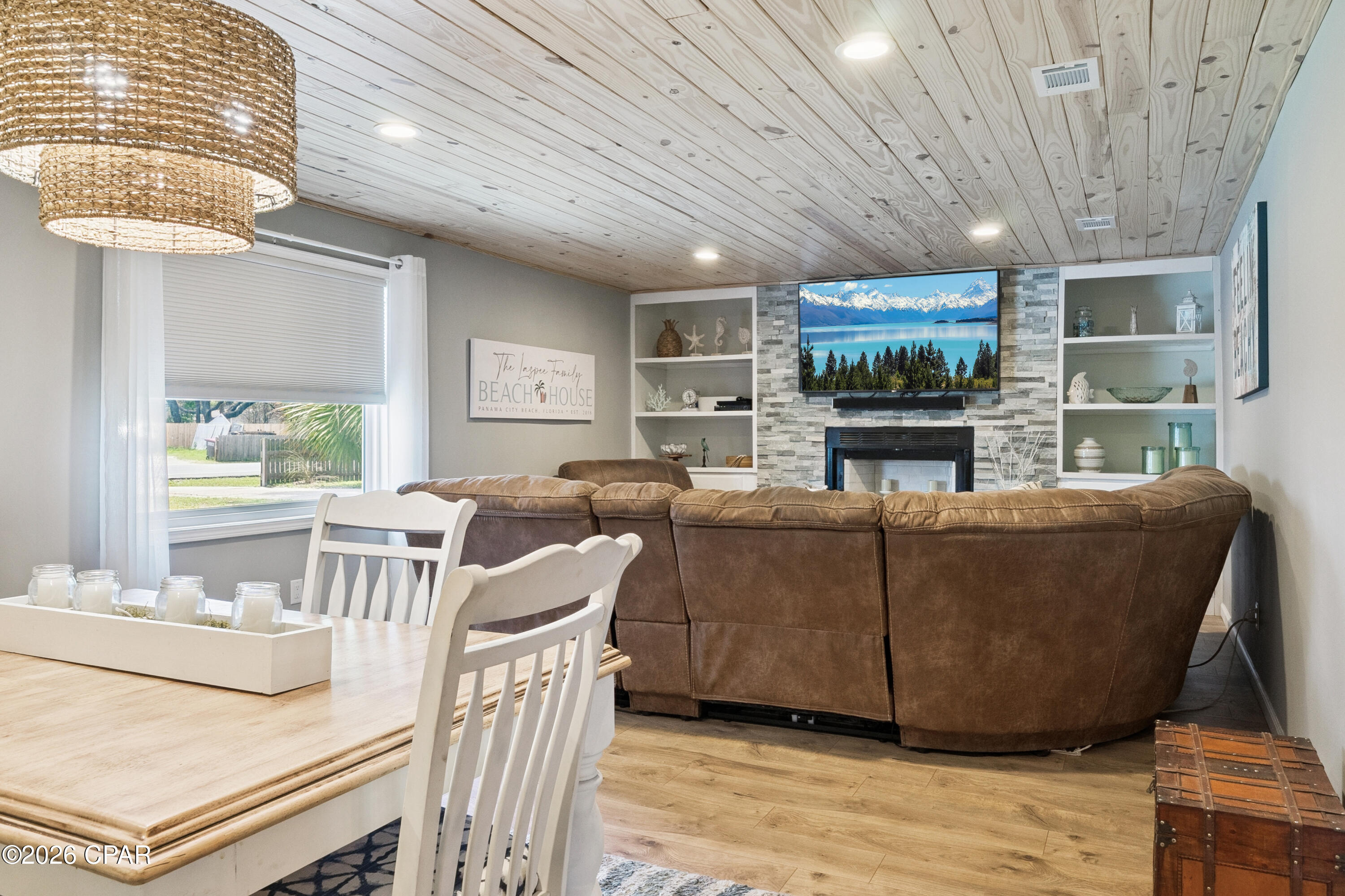 Pines 5th Add - Residential