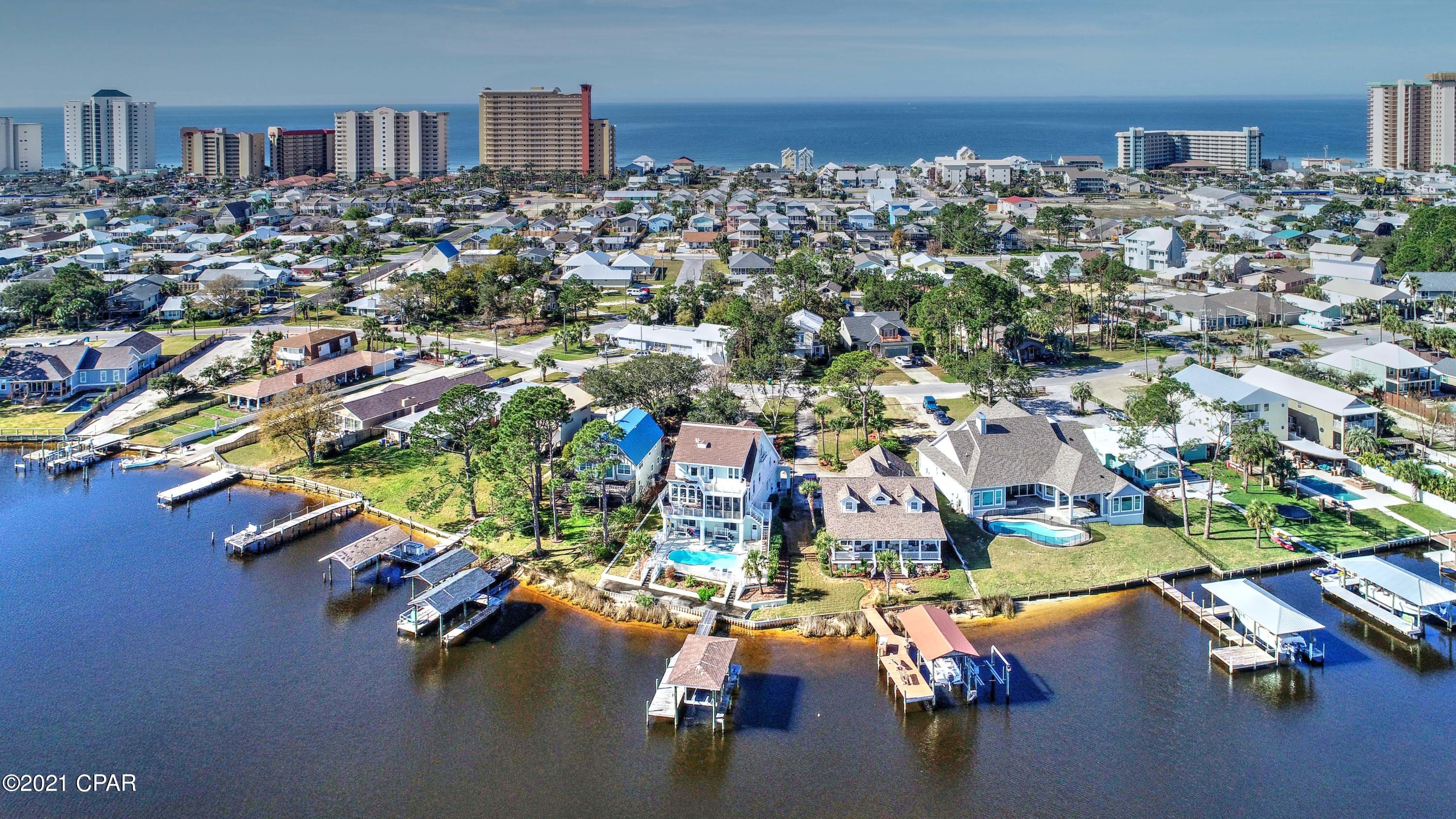 Summerhouse Of P.C. 3 - Residential