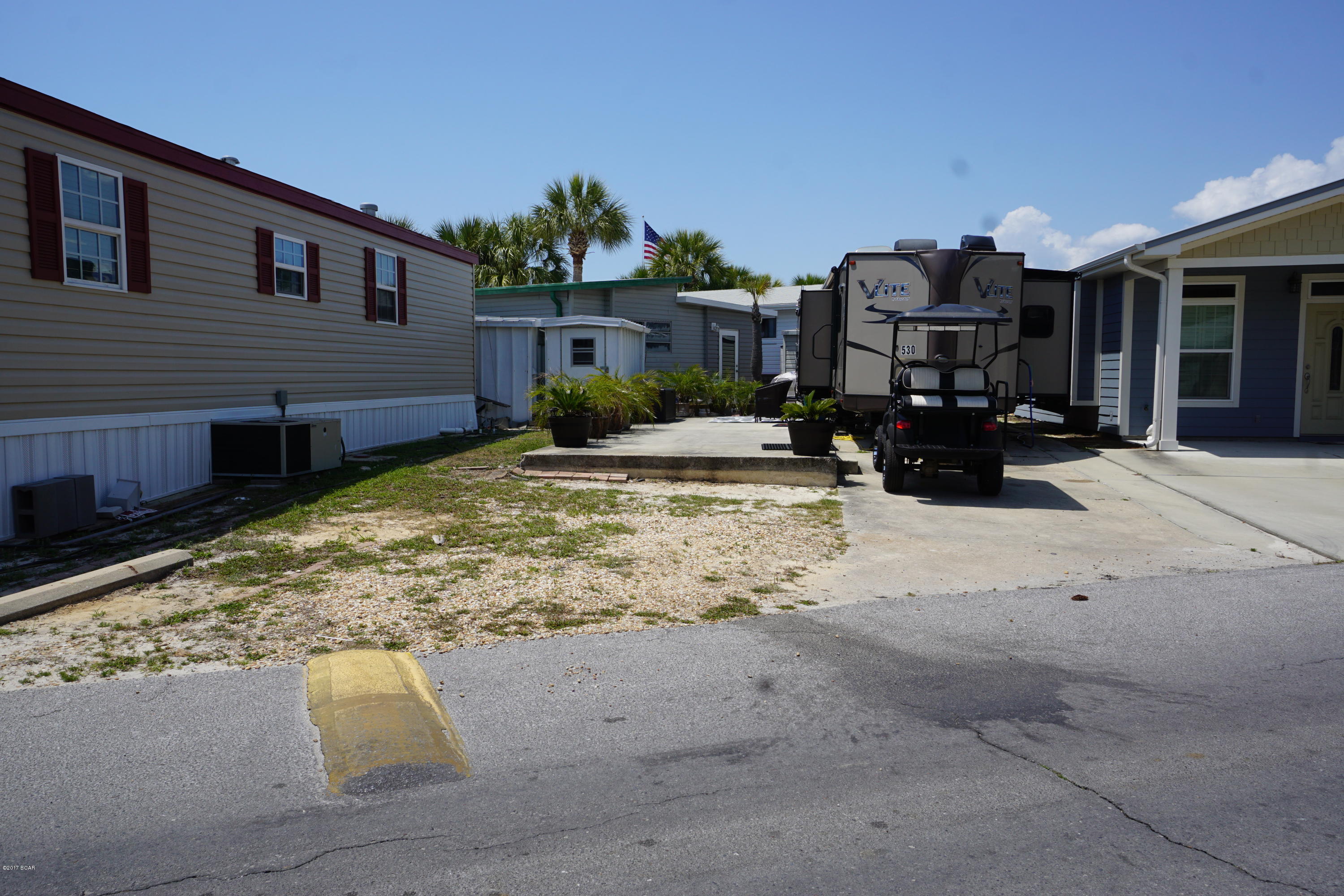 Venture Out Travel Trail - Land