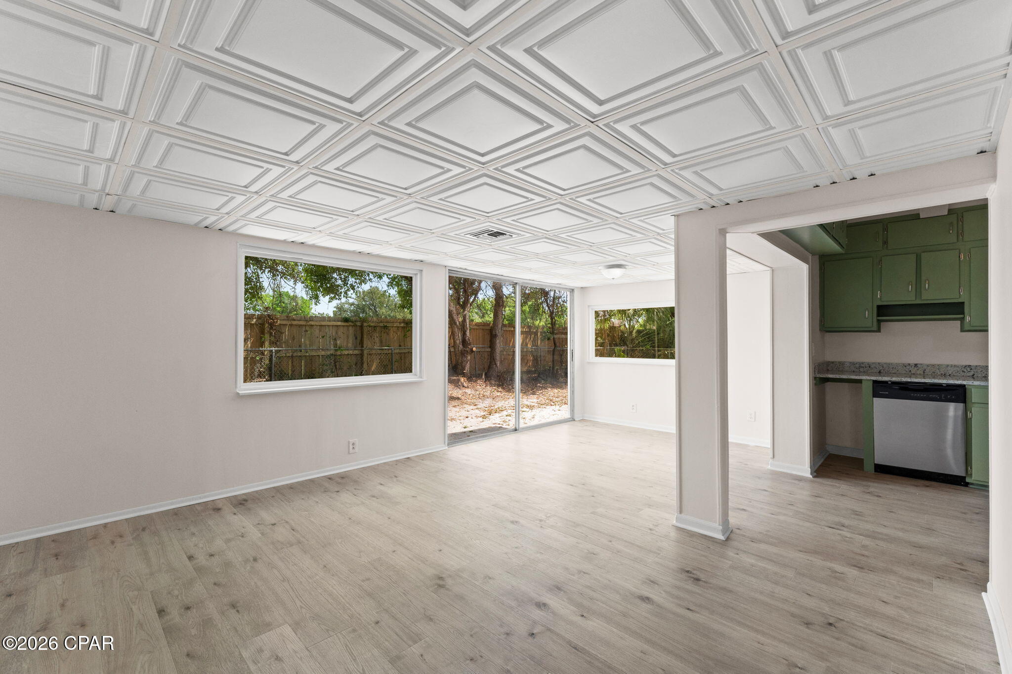 Old Orchard 1st Add - Residential Lease
