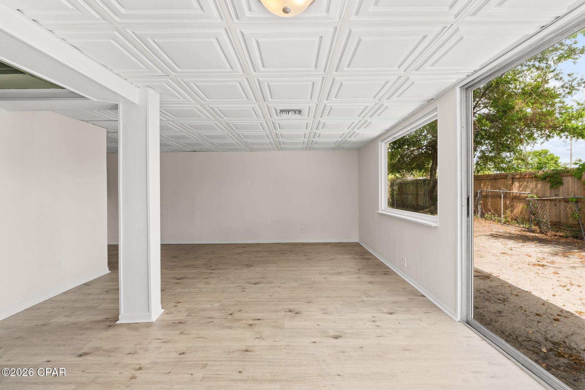 Old Orchard 1st Add - Residential Lease