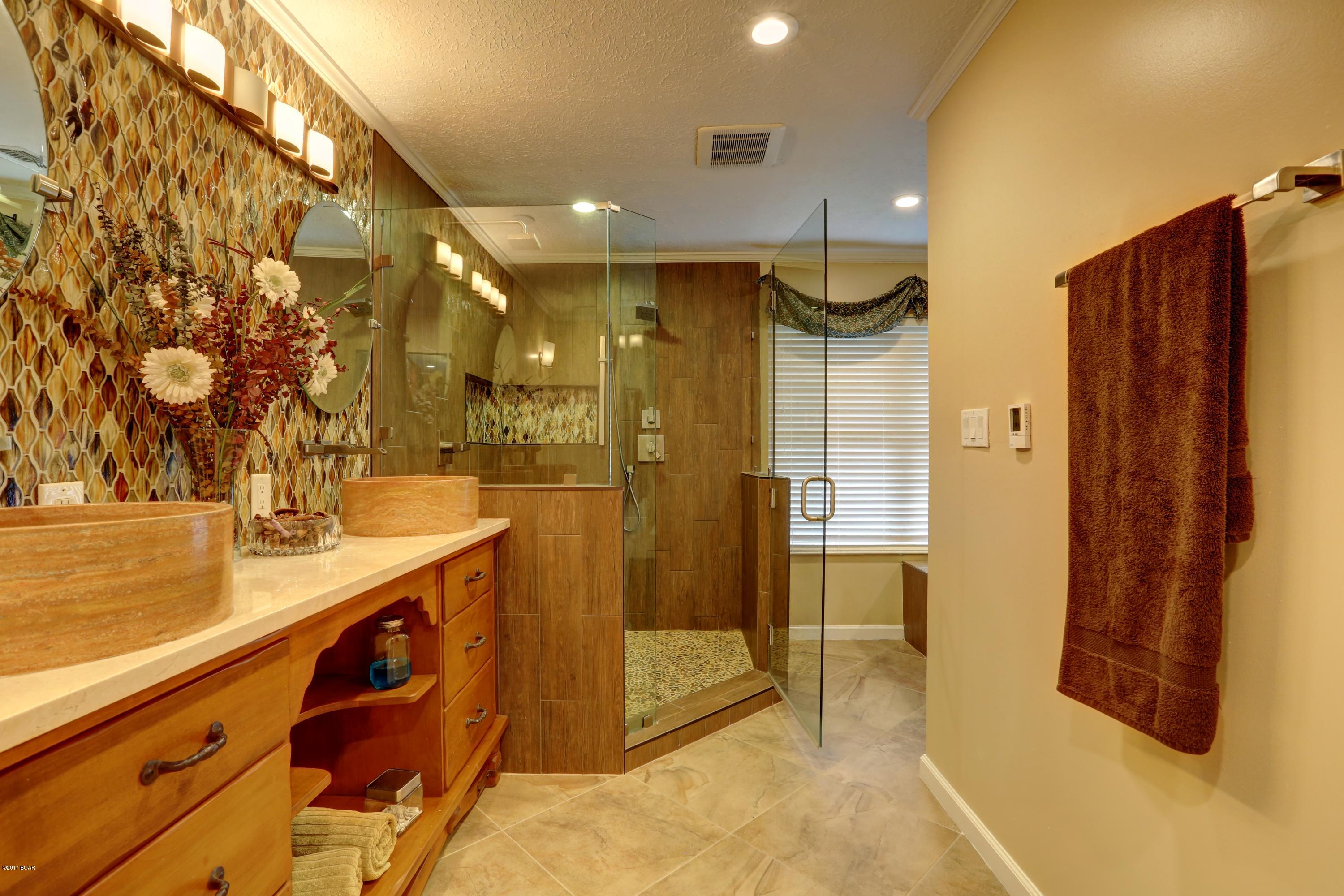 Baywood Shores Est Unit 5 - Residential