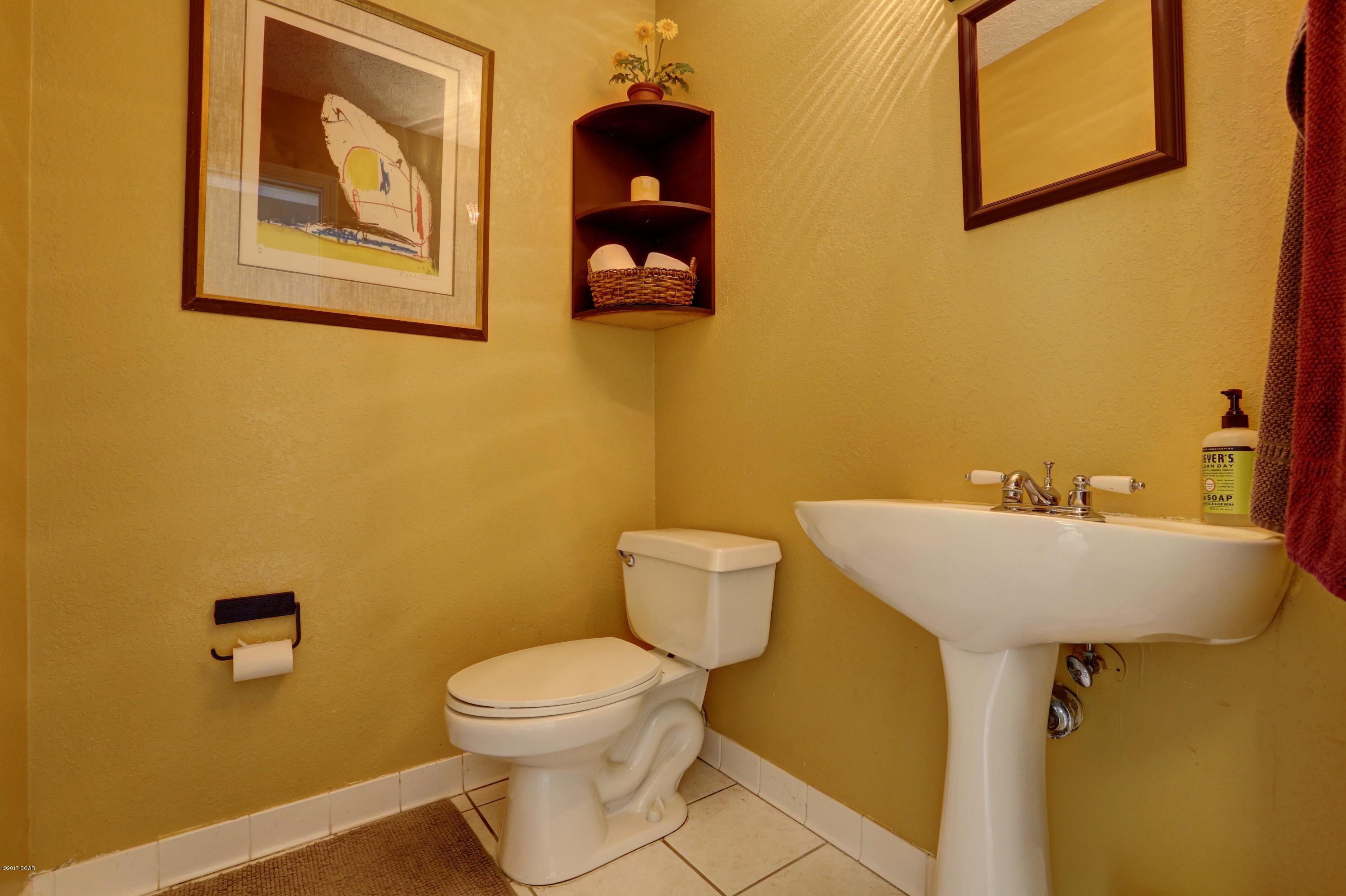 Baywood Shores Est Unit 5 - Residential