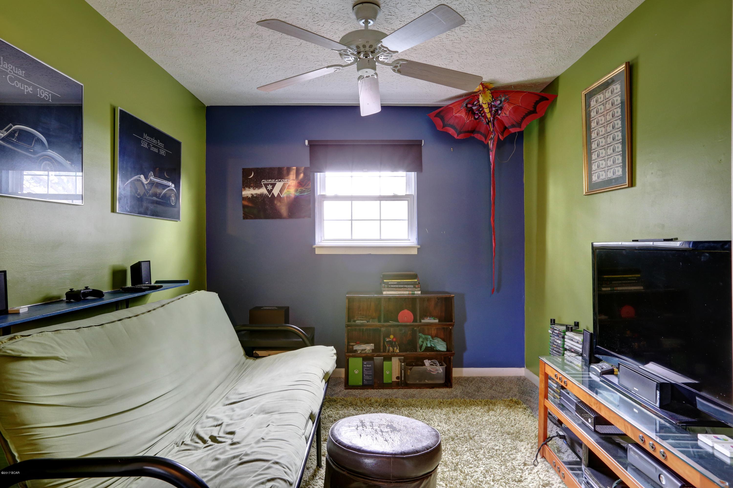 Baywood Shores Est Unit 5 - Residential