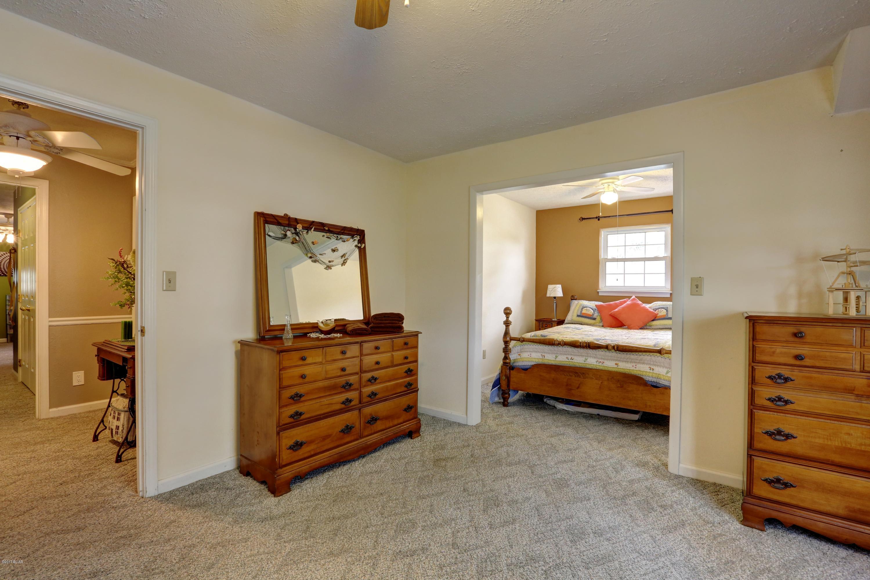 Baywood Shores Est Unit 5 - Residential