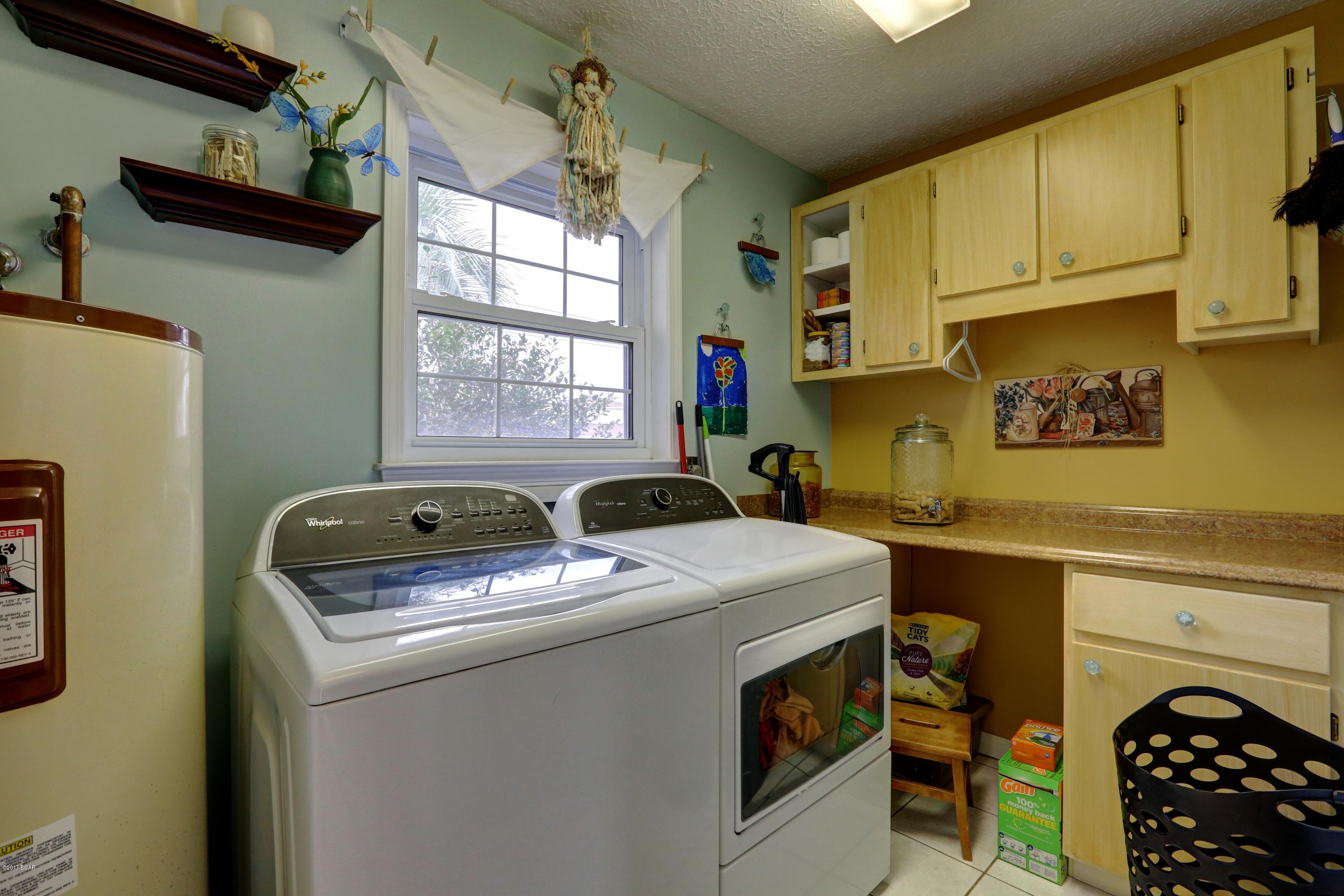 Baywood Shores Est Unit 5 - Residential