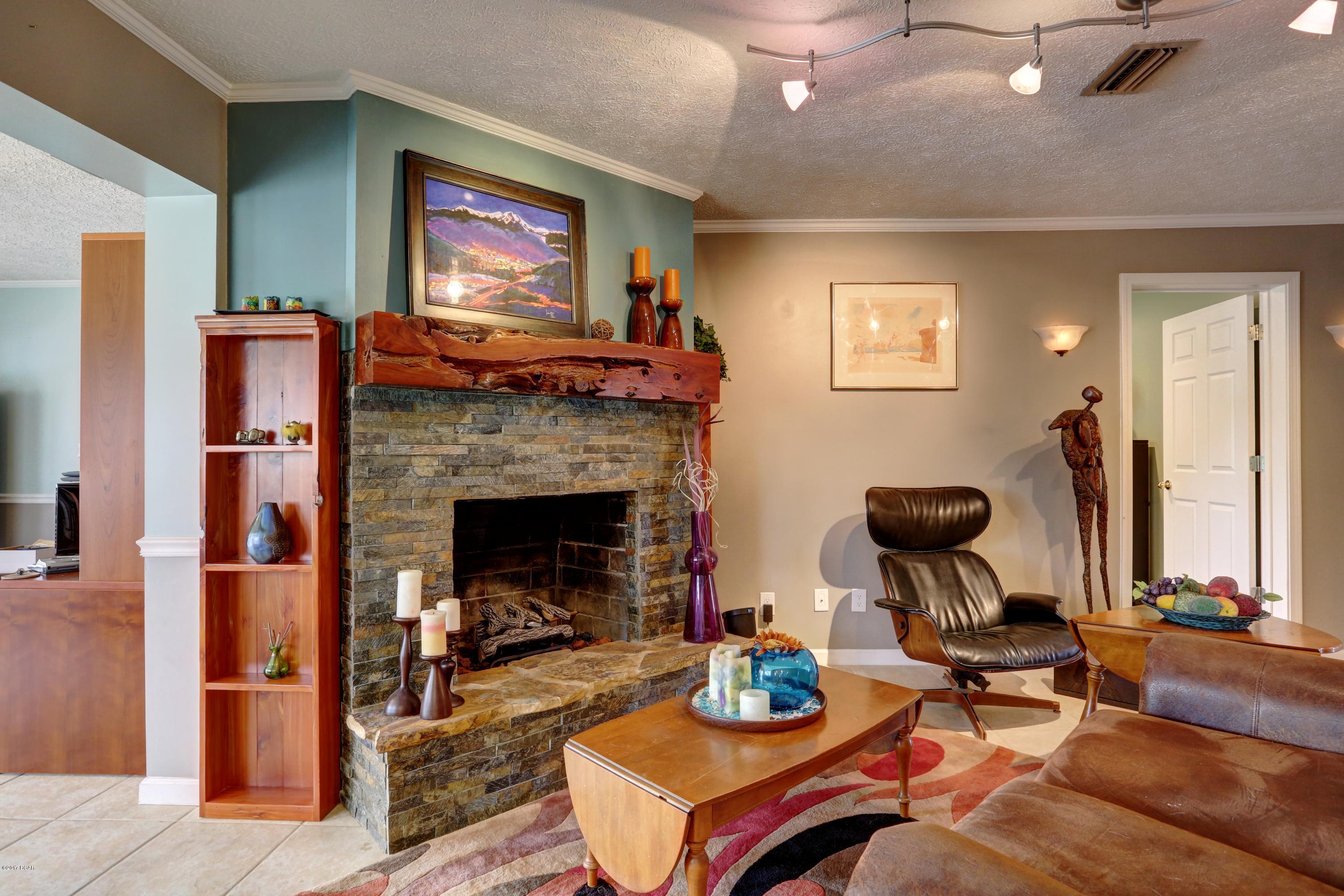 Baywood Shores Est Unit 5 - Residential