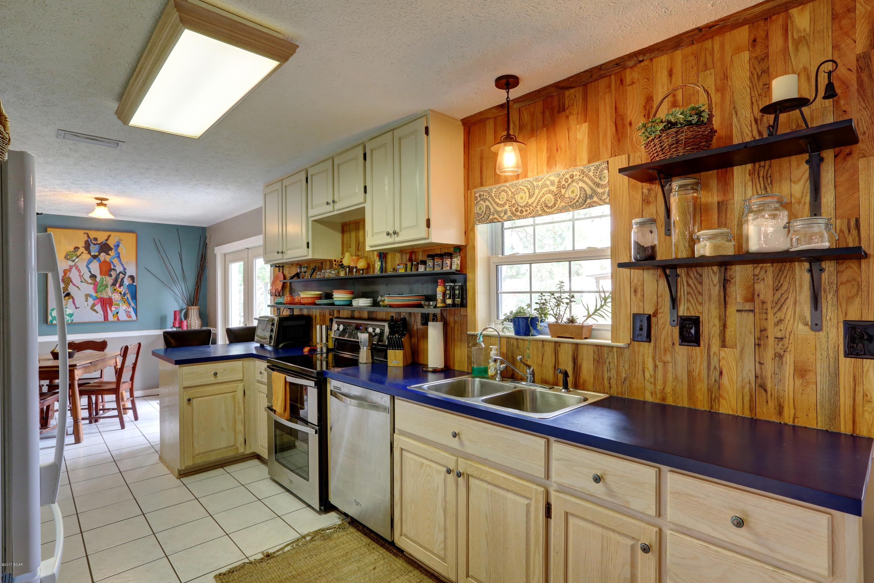 Baywood Shores Est Unit 5 - Residential