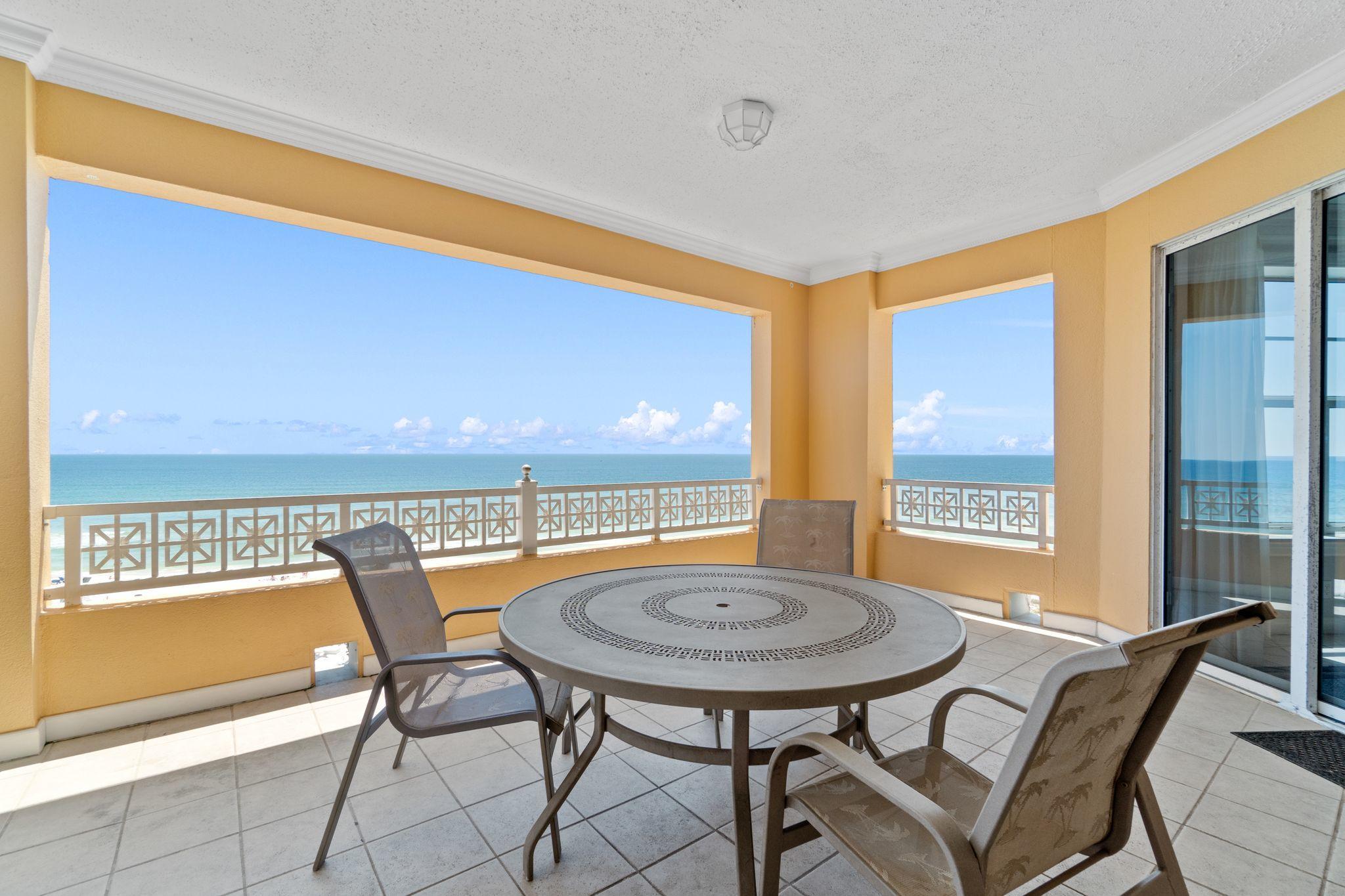 En Soleil Condo - Residential