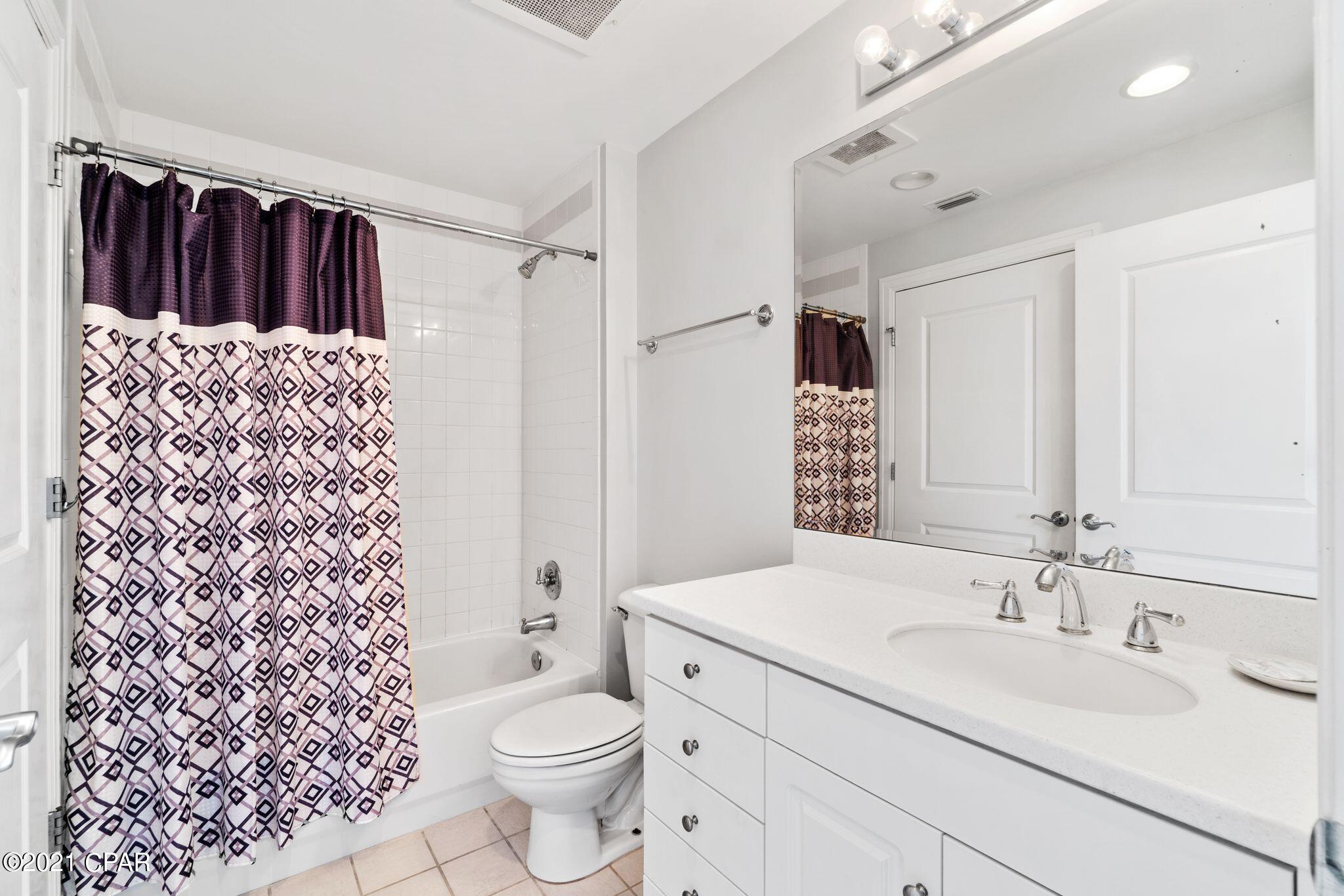 En Soleil Condo - Residential