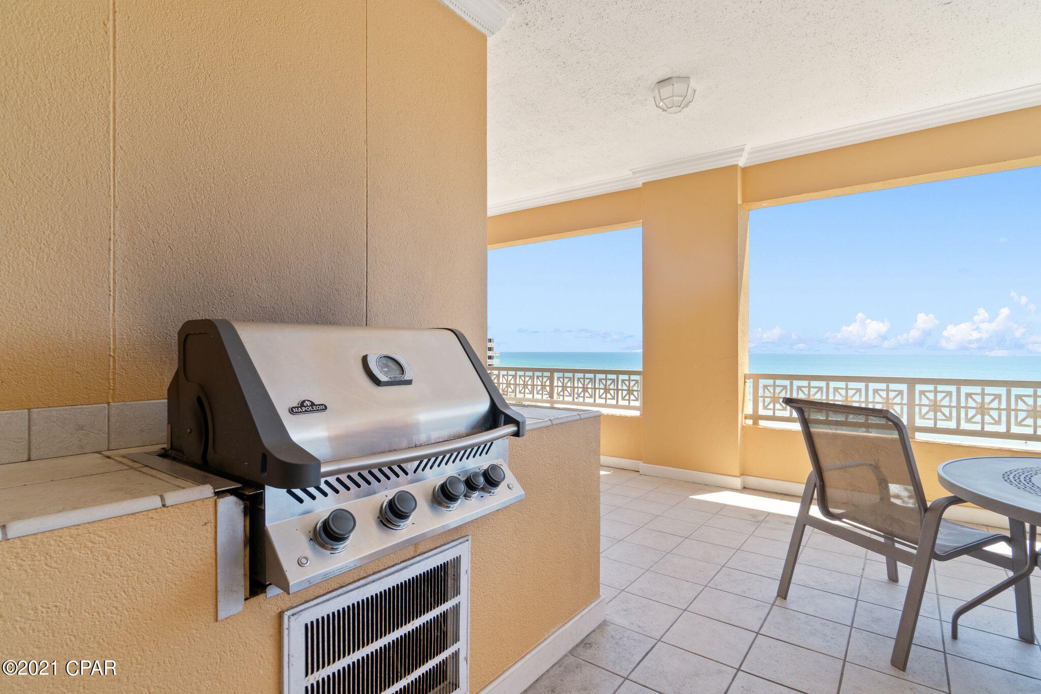 En Soleil Condo - Residential