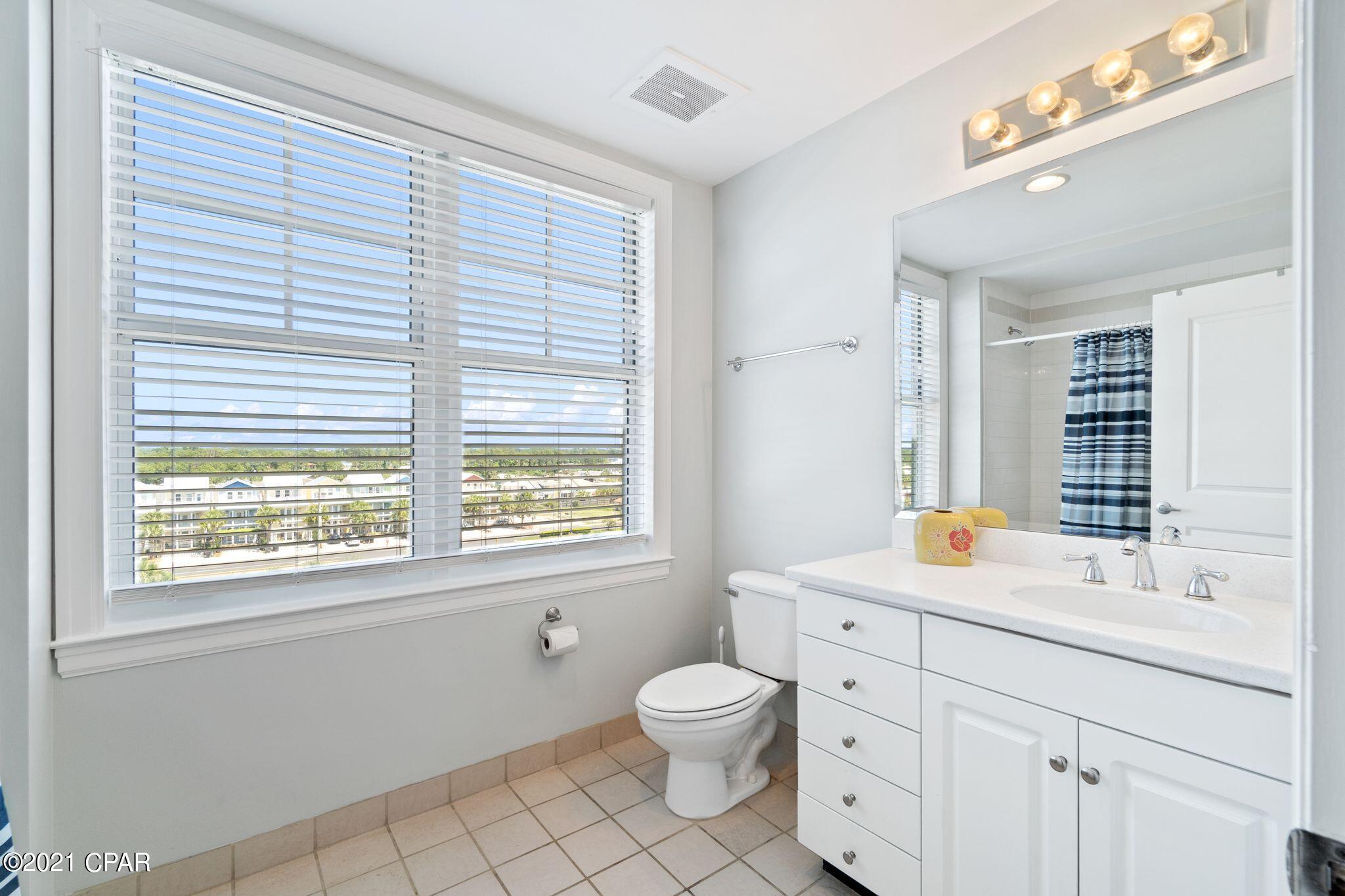 En Soleil Condo - Residential