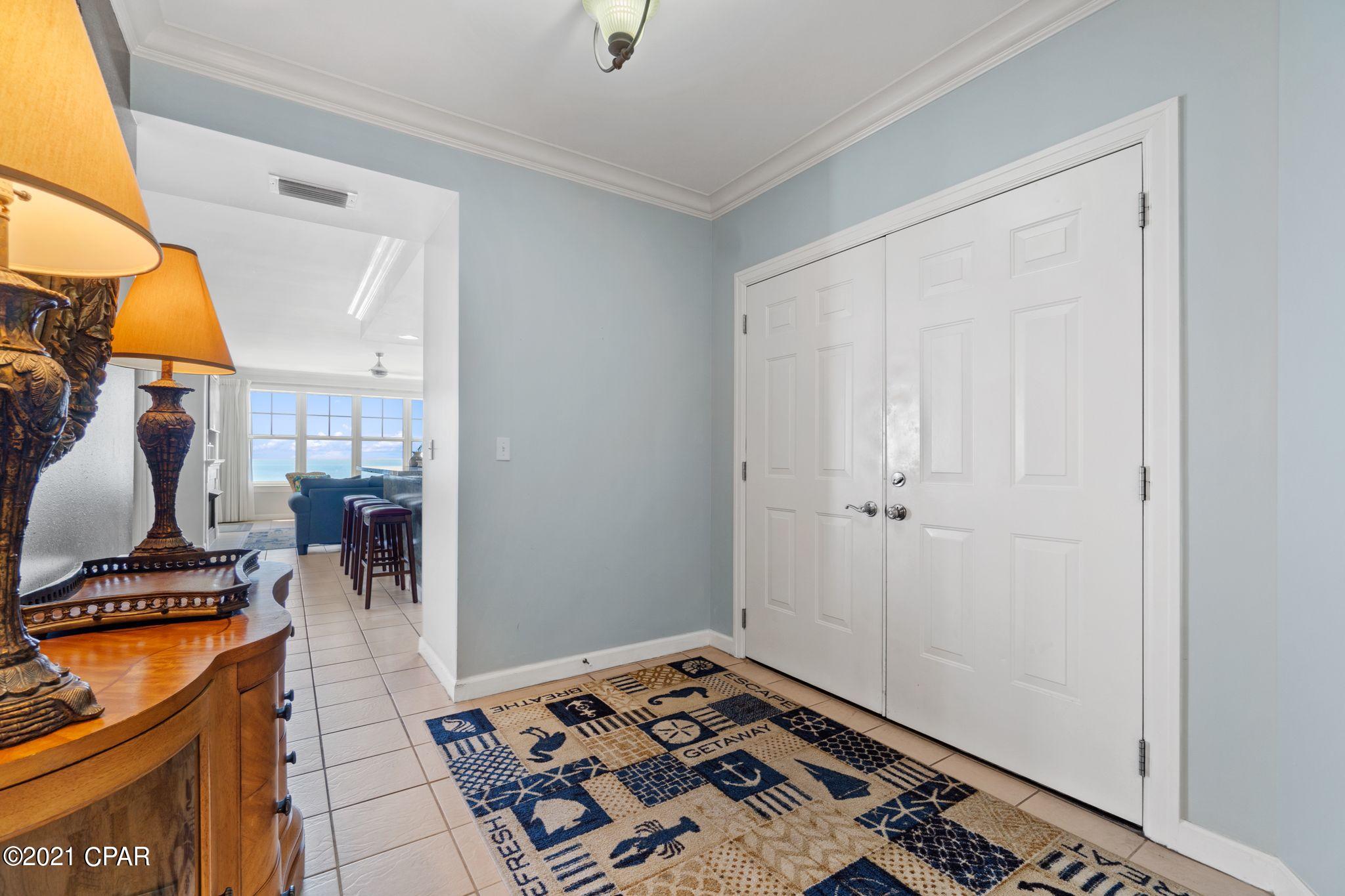 En Soleil Condo - Residential