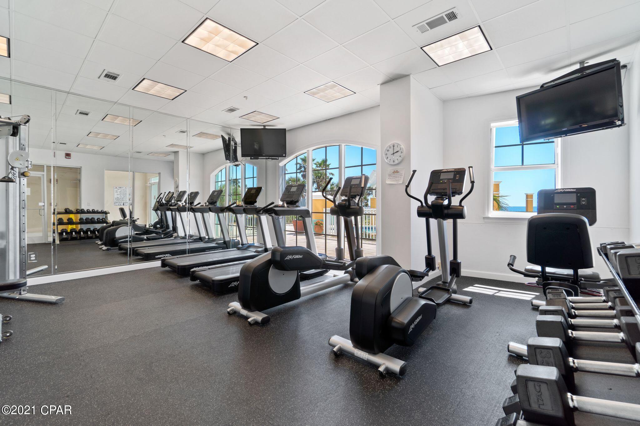 En Soleil Condo - Residential