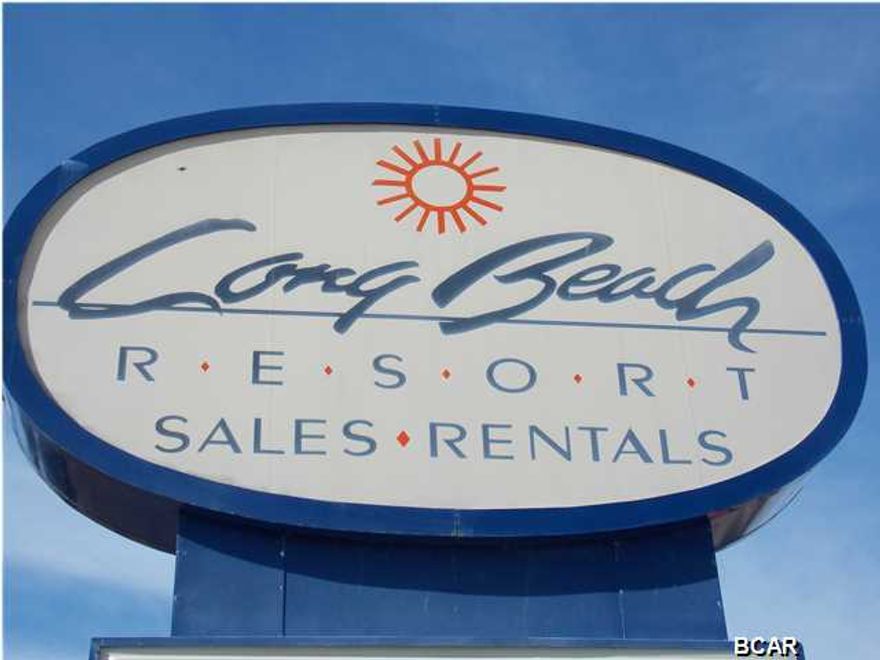 Located in Tower 4 at Long Beach, this 2 bedroom 2 bath condo has an exceptional view of the Gulf. Both bedrooms open onto the spacious balcony and have large floor-to-ceiling windows. Long Beach offers a large lagoon-style pool with water falls, a poolside bar and grill, two additional pools and hot tubs. This beautifully-furnished unit is clean and well-kept - you don't want to miss this one!