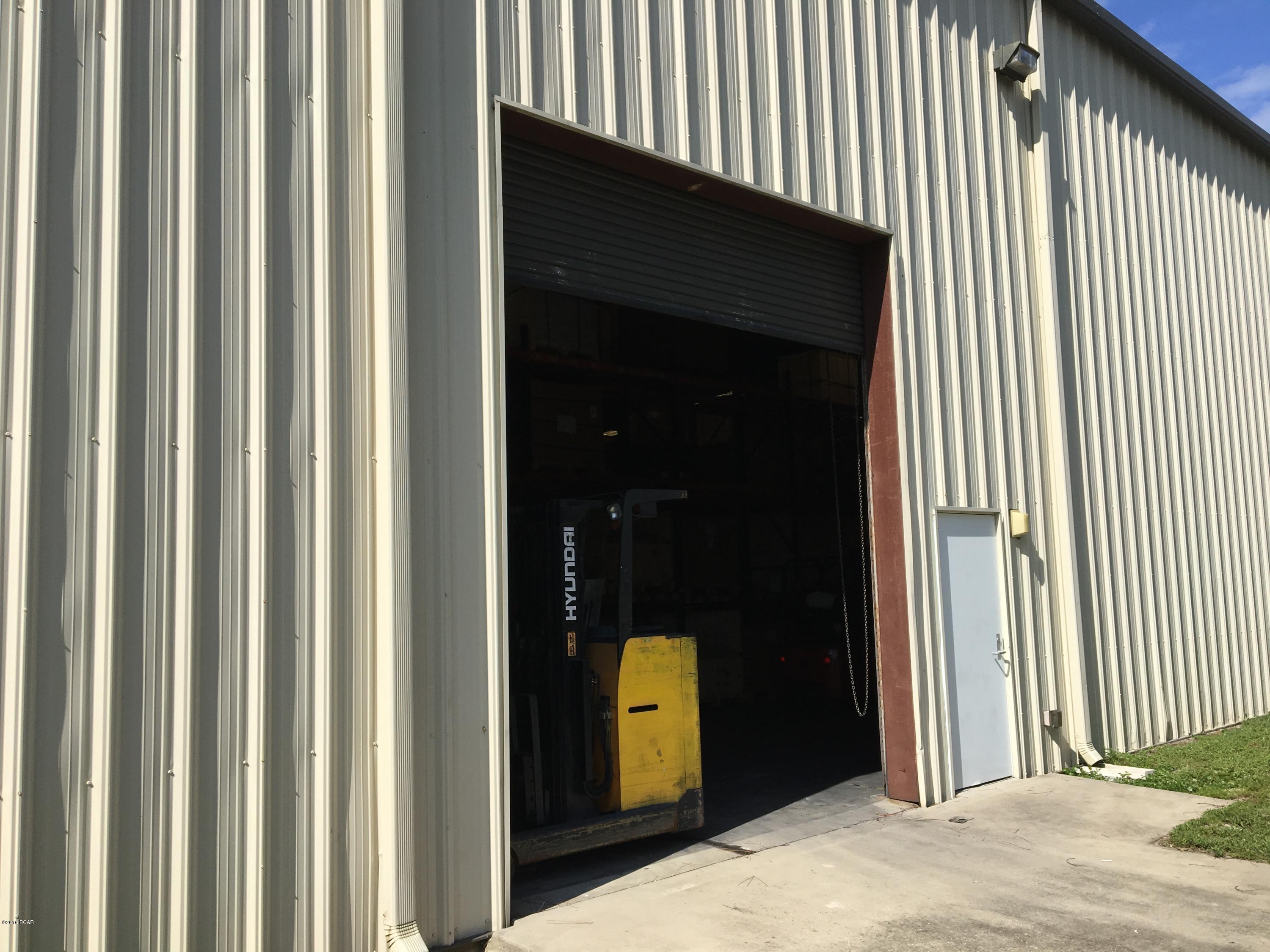 Beach Commerce Park - Commercial Sale