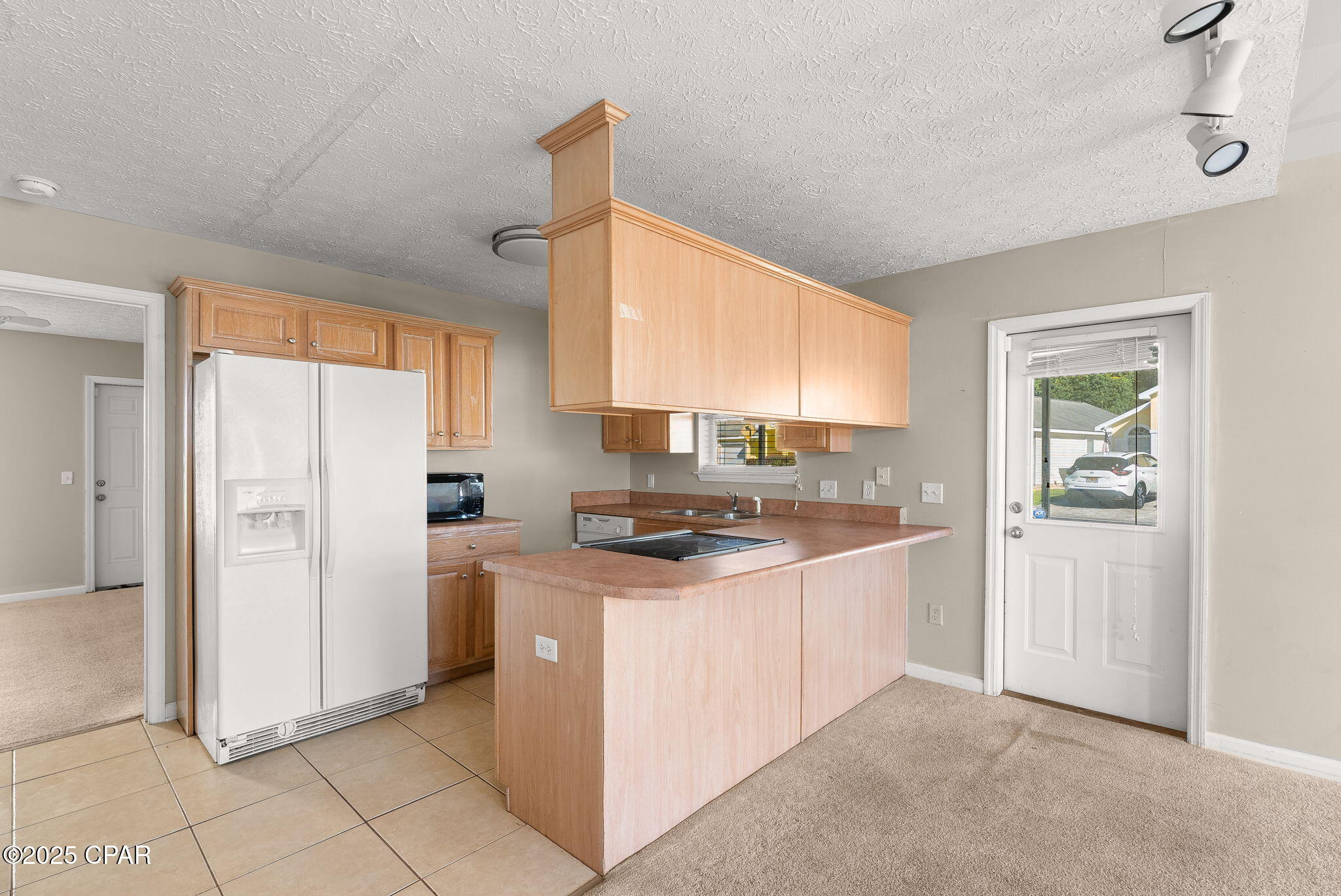 Palm Cove - Residential Lease