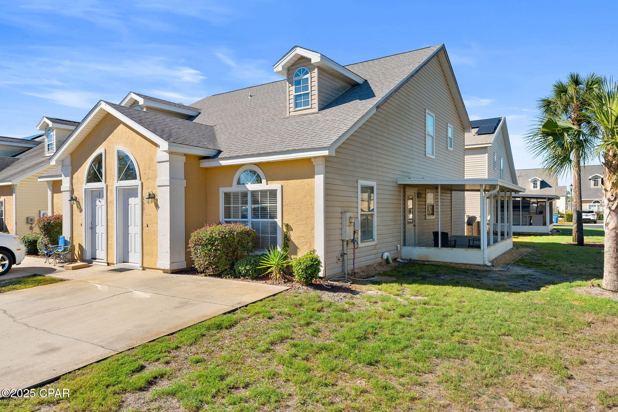 Palm Cove - Residential Lease