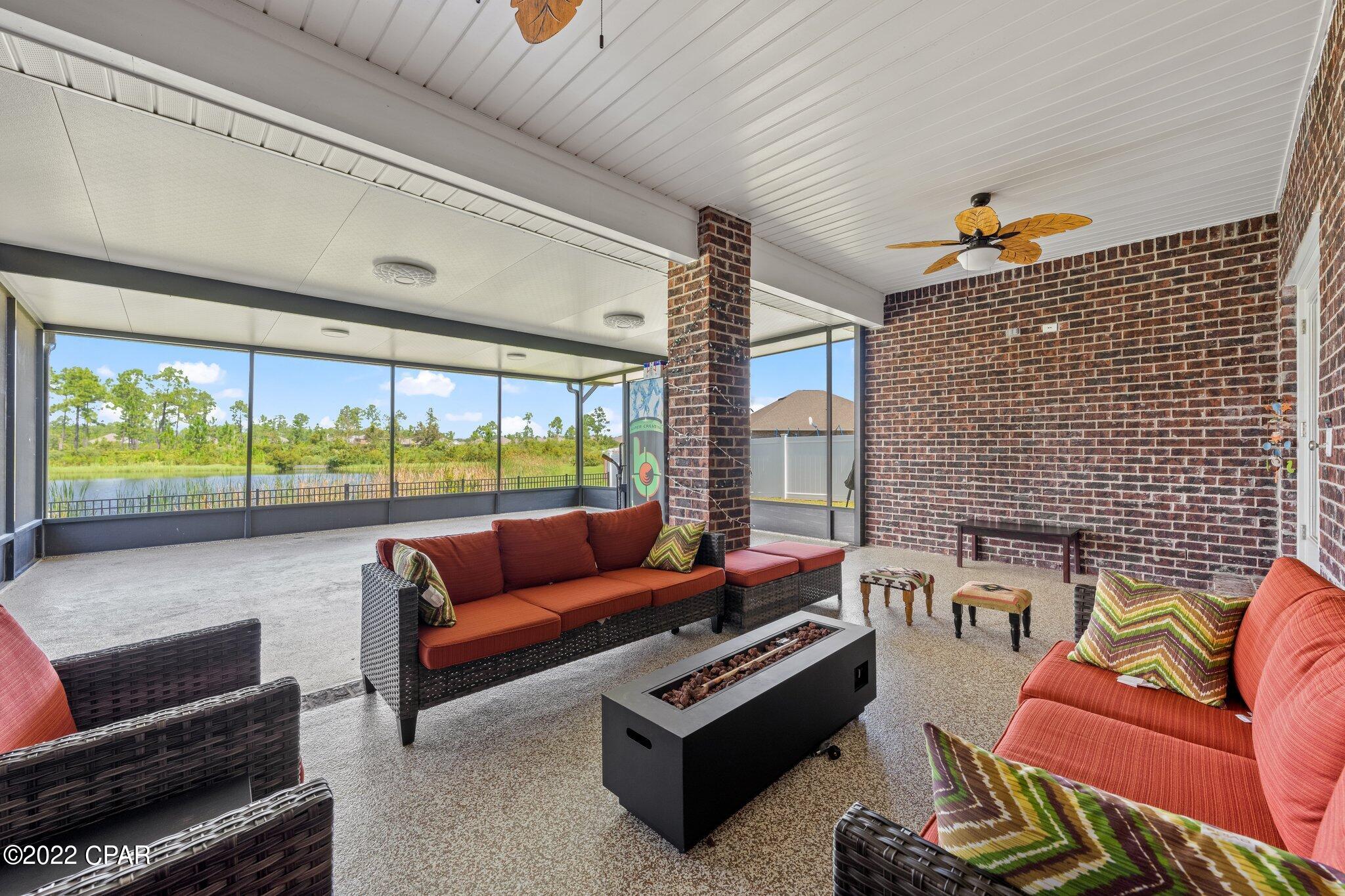 Fanning Bayou - Residential