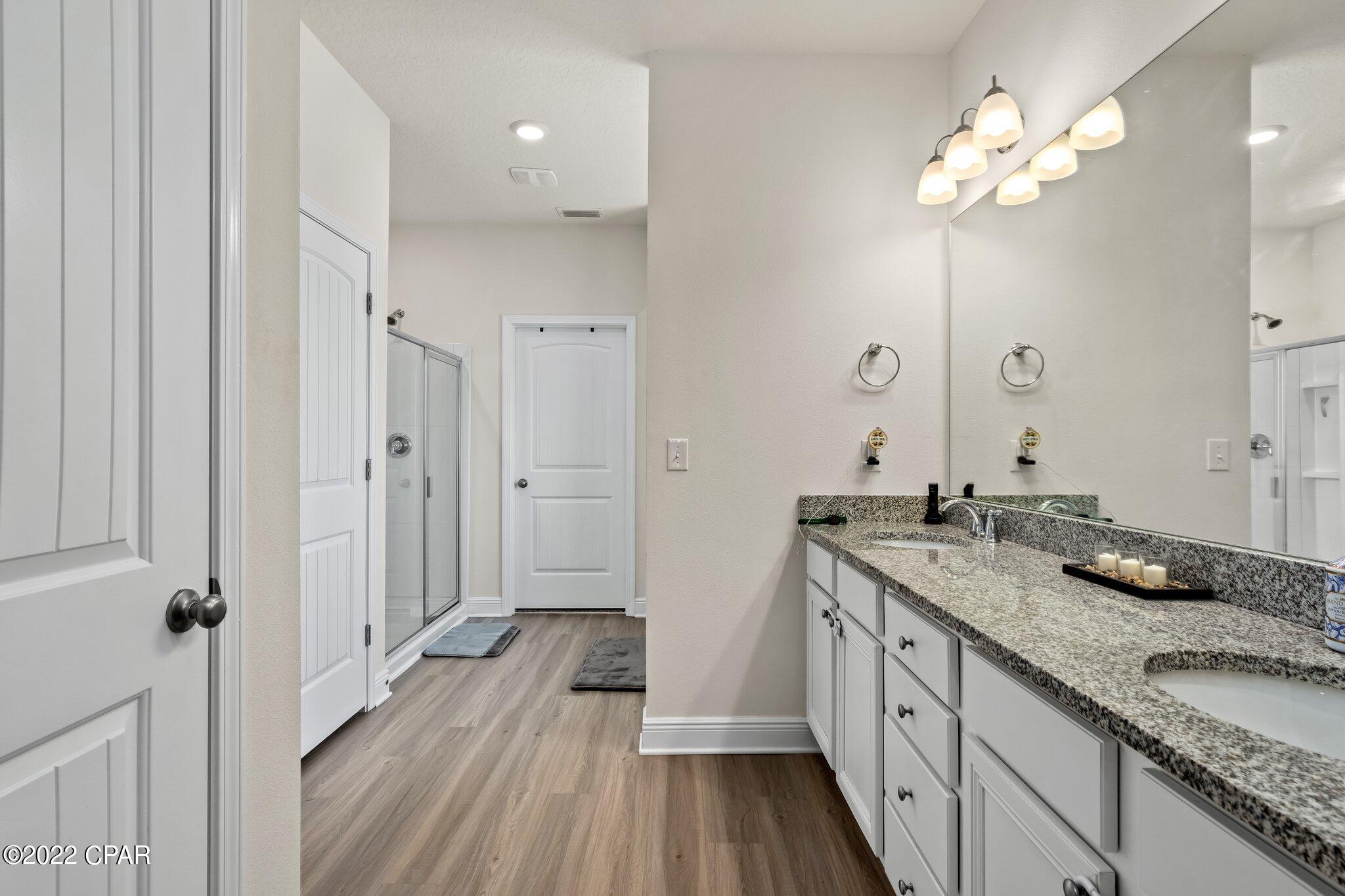 Fanning Bayou - Residential