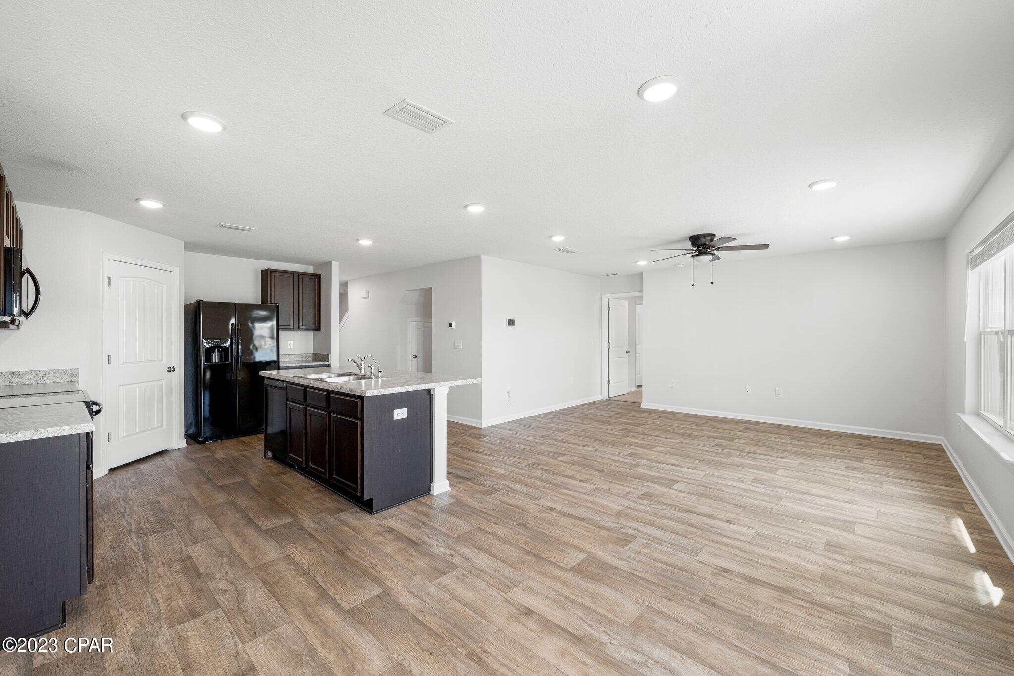 Fanning Bayou - Residential Lease