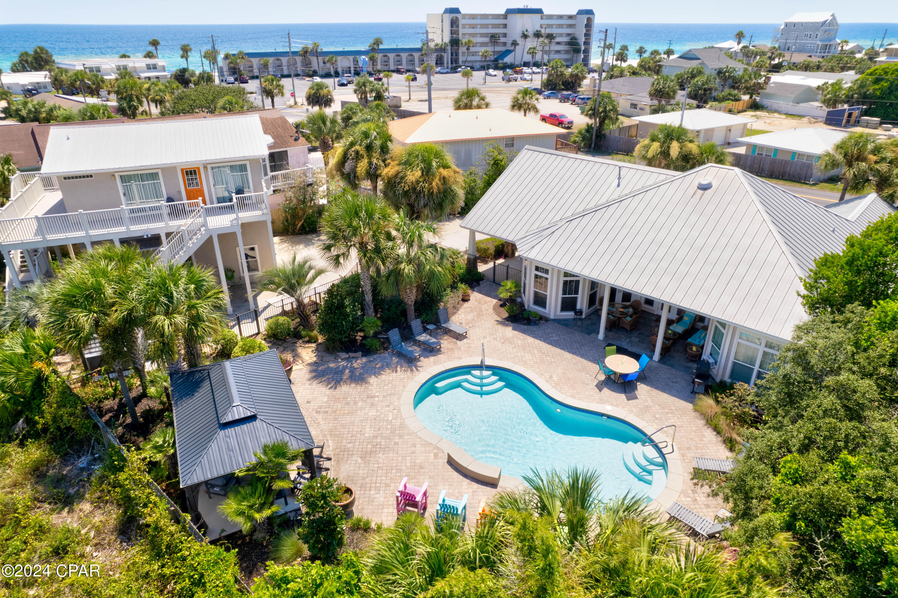 Kiska Beach - Residential