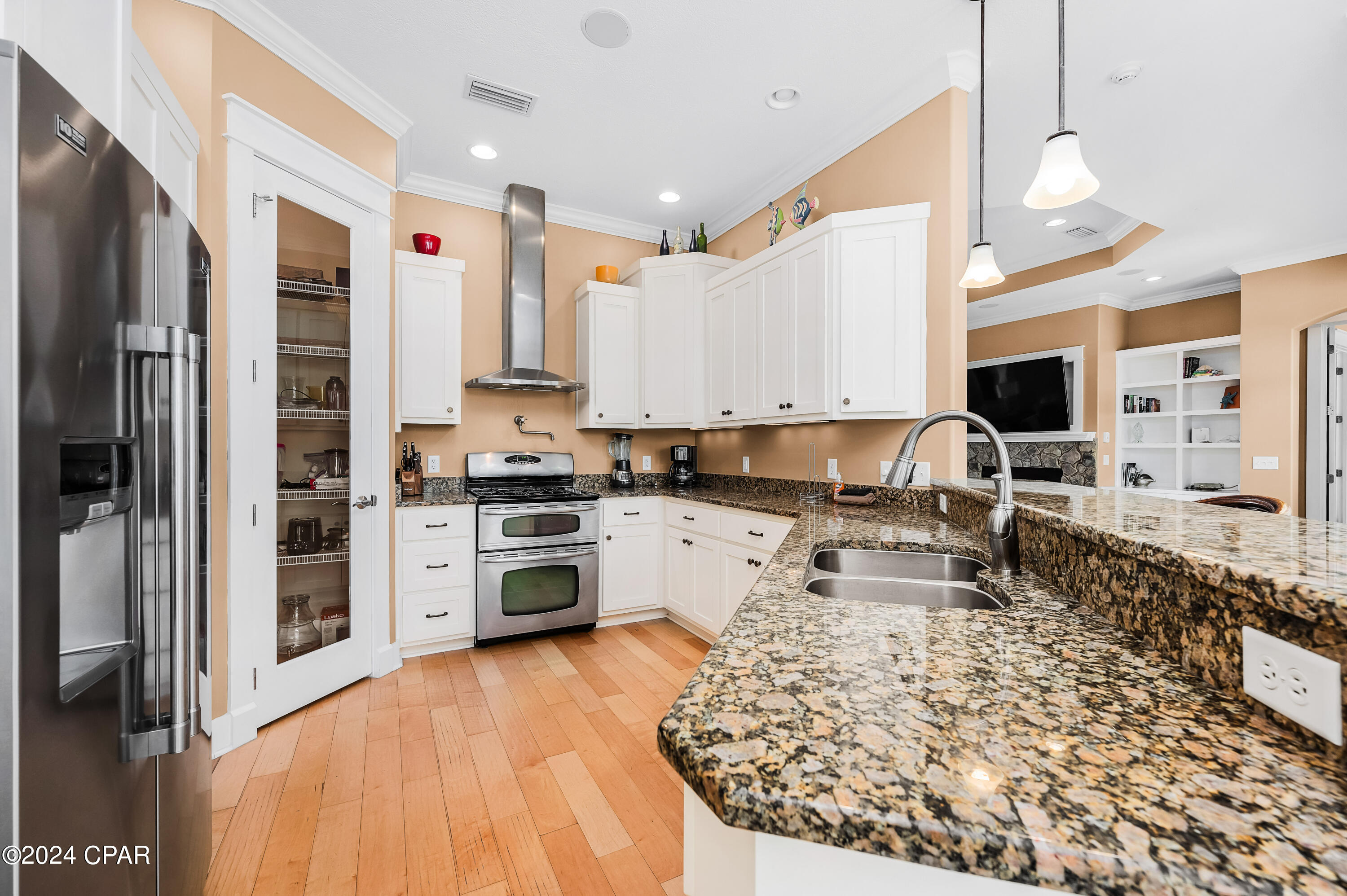 Kiska Beach - Residential