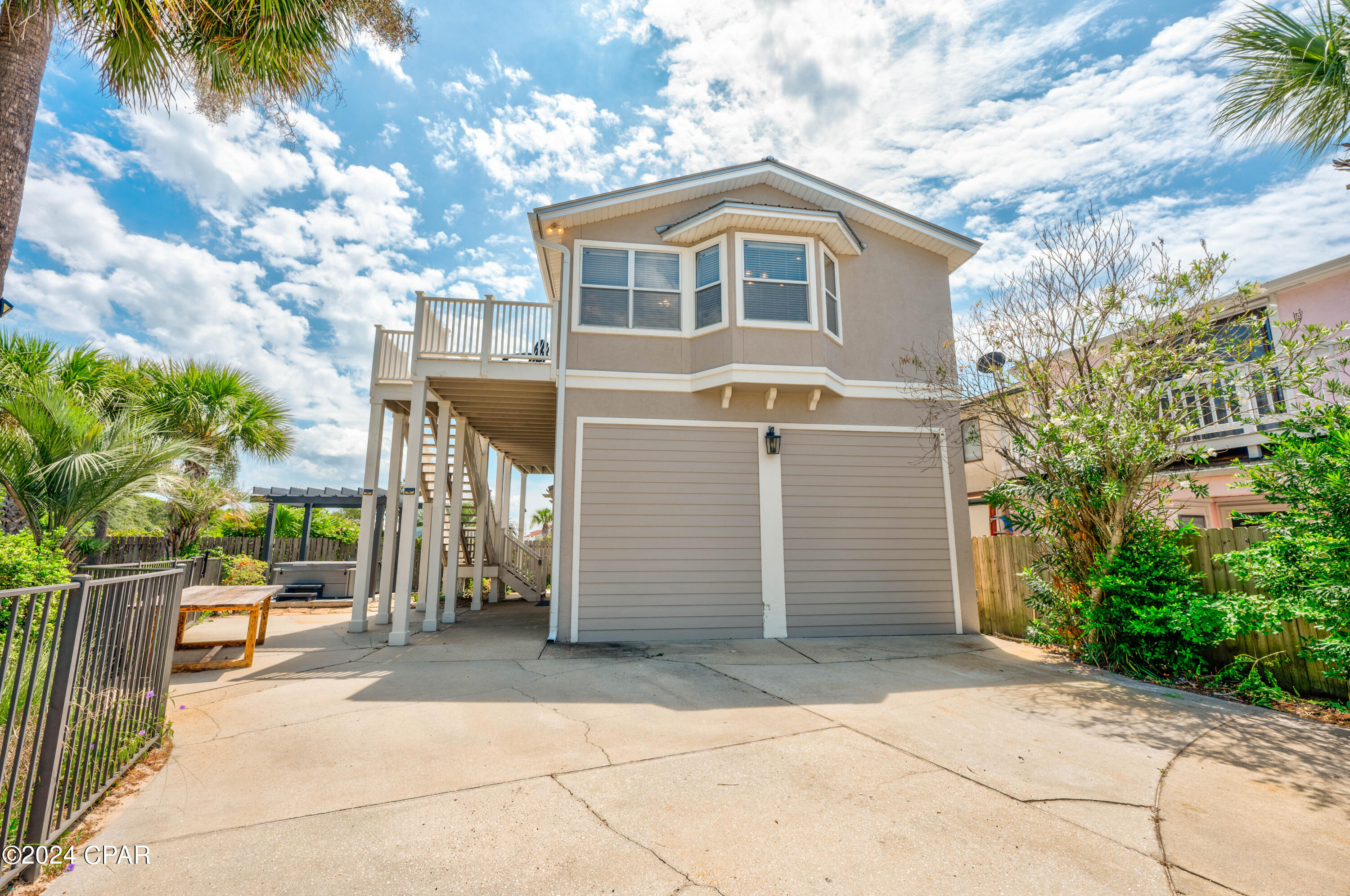 Kiska Beach - Residential