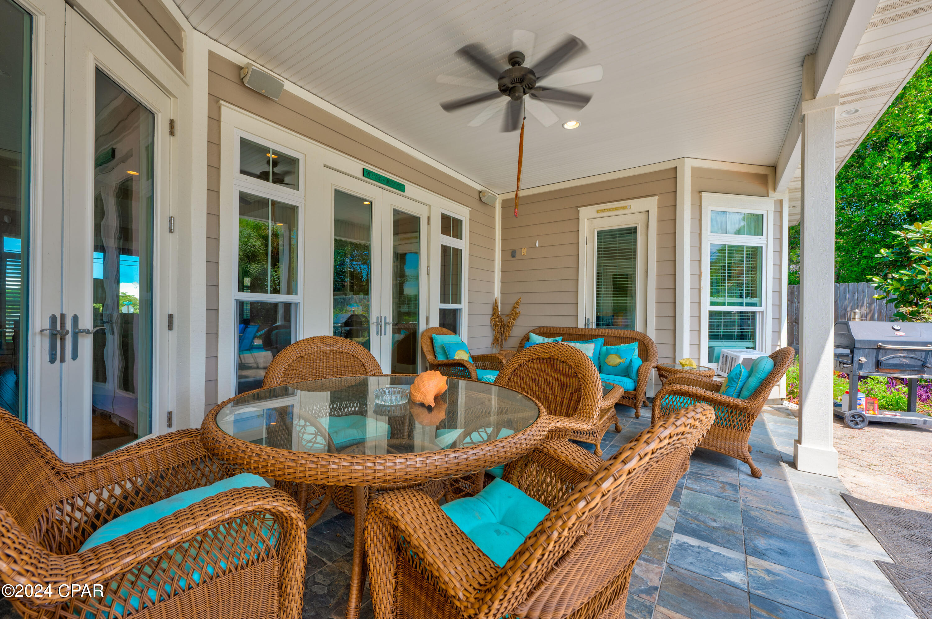 Kiska Beach - Residential